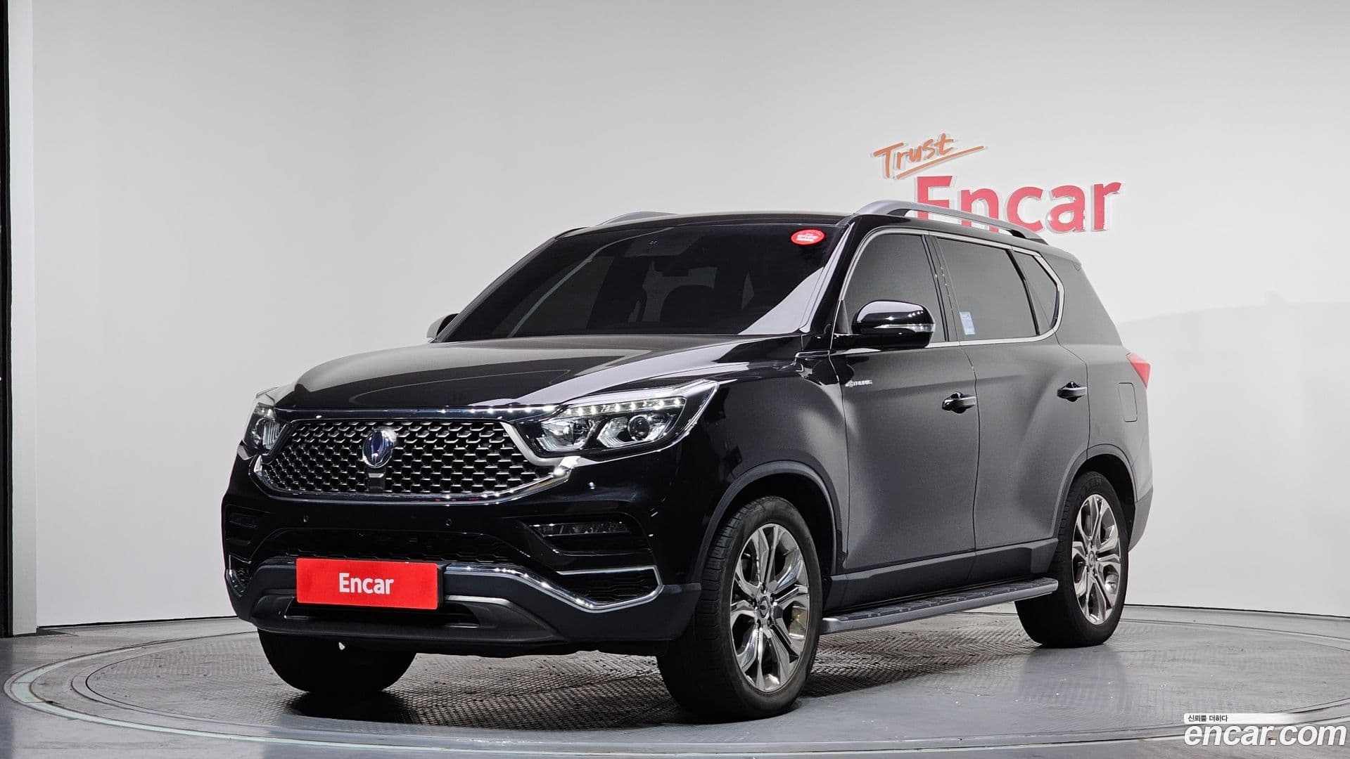Main__Slider__Photo:Rexton KG Mobility 2020.9-0