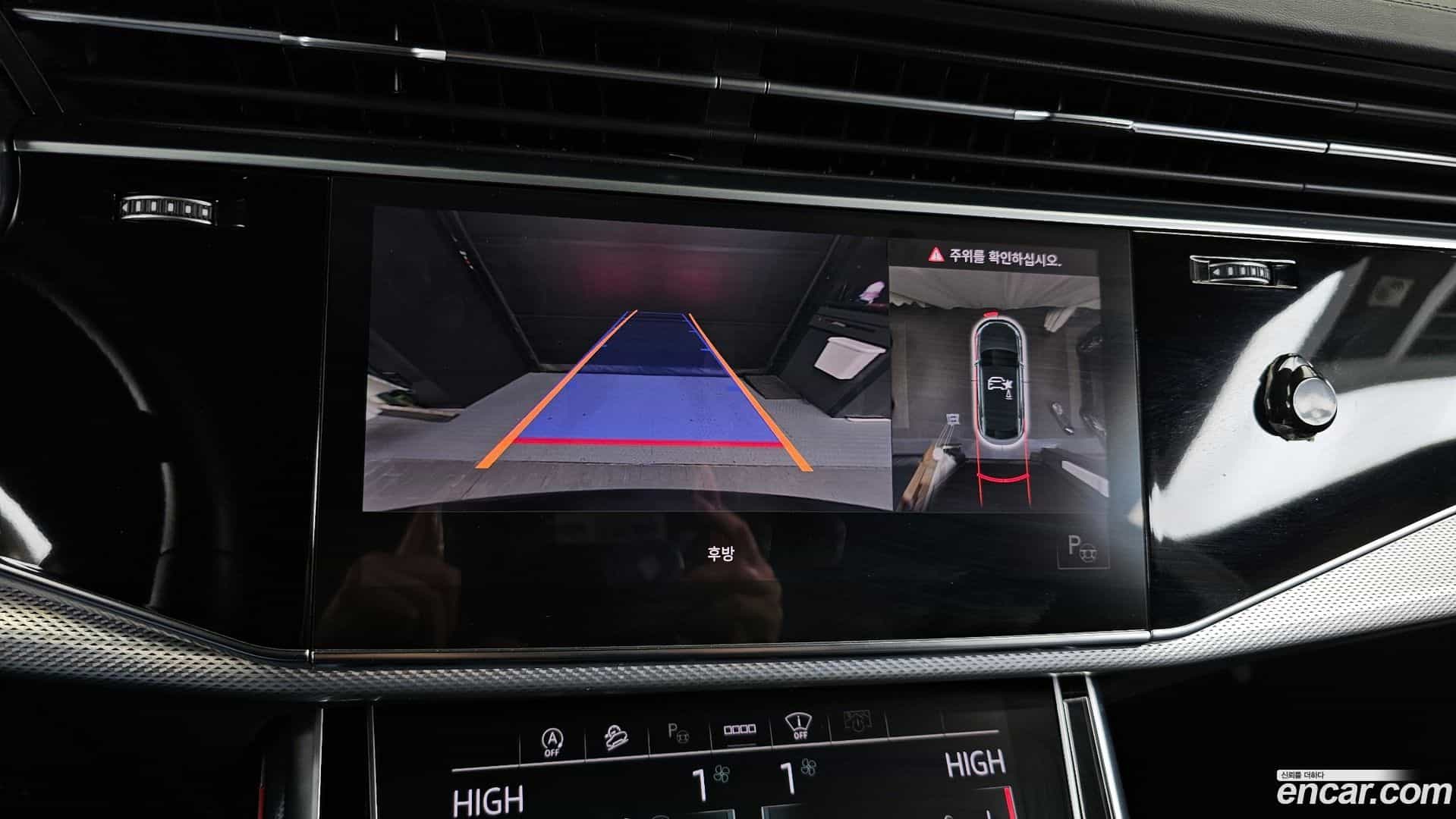 Q8 Audi 2021.9-OPTION-019
