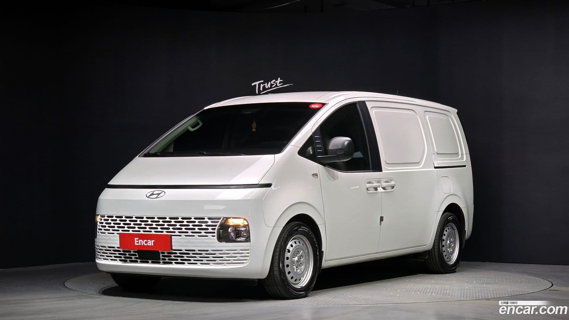 Main__Slider__Photo:Staria Hyundai 2024.7-0