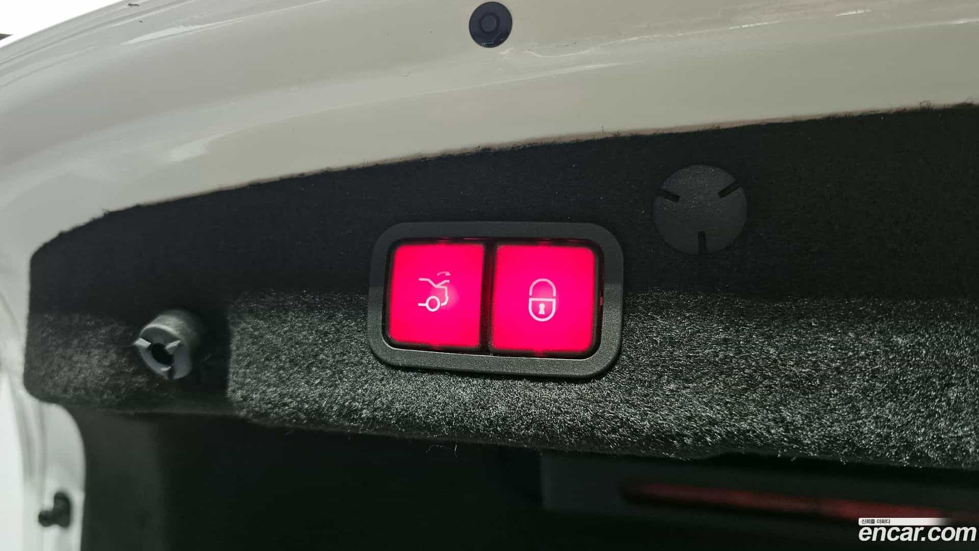 C-Class Mercedes-Benz 2021.3-OPTION-024