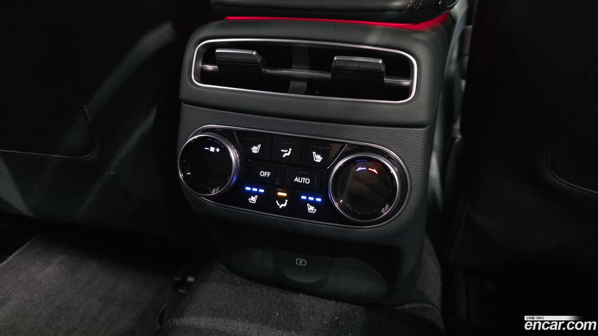 GV70 Genesis 2022.0-OPTION-022