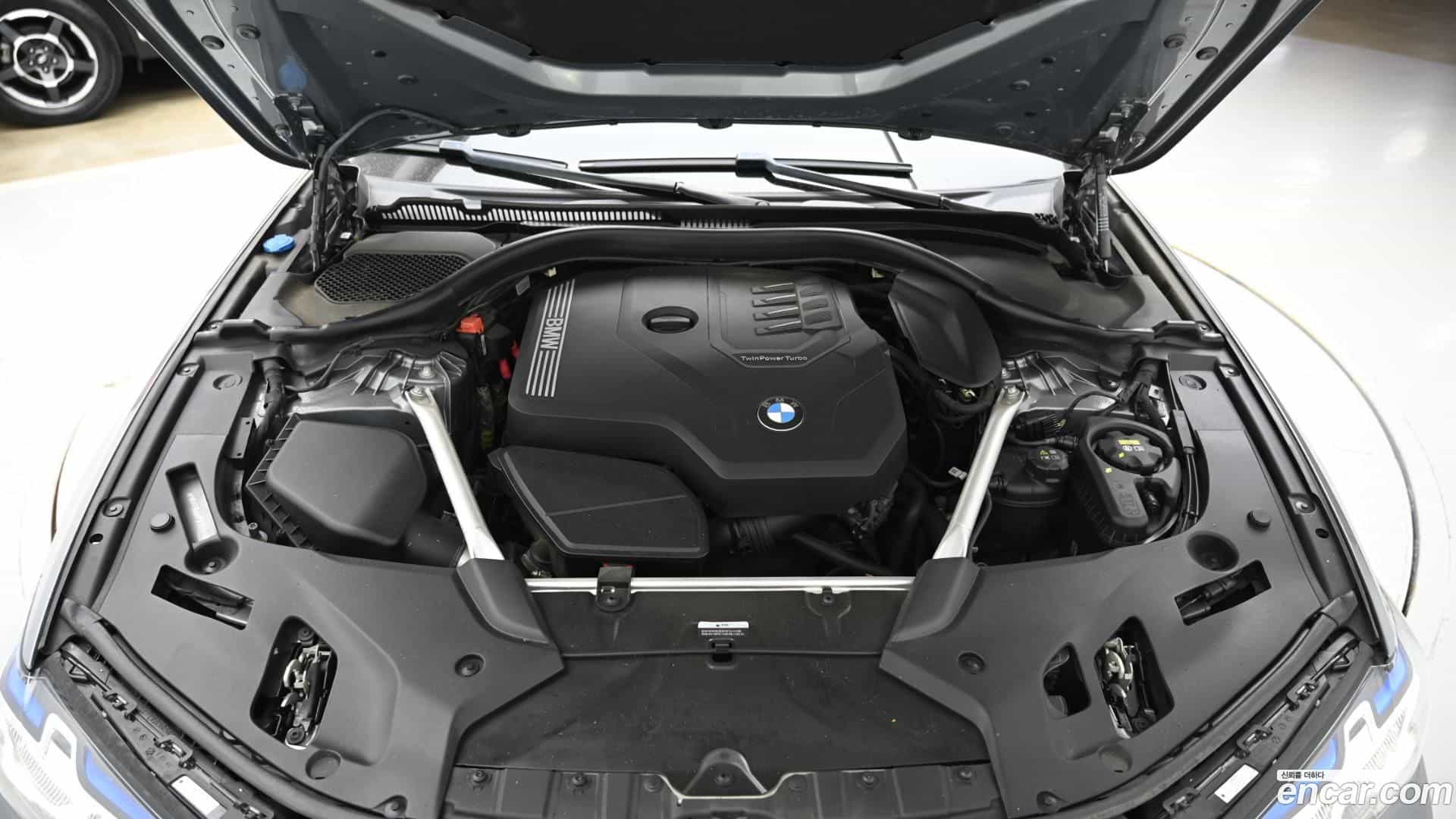 5-Series BMW 2023.6-INNER-006