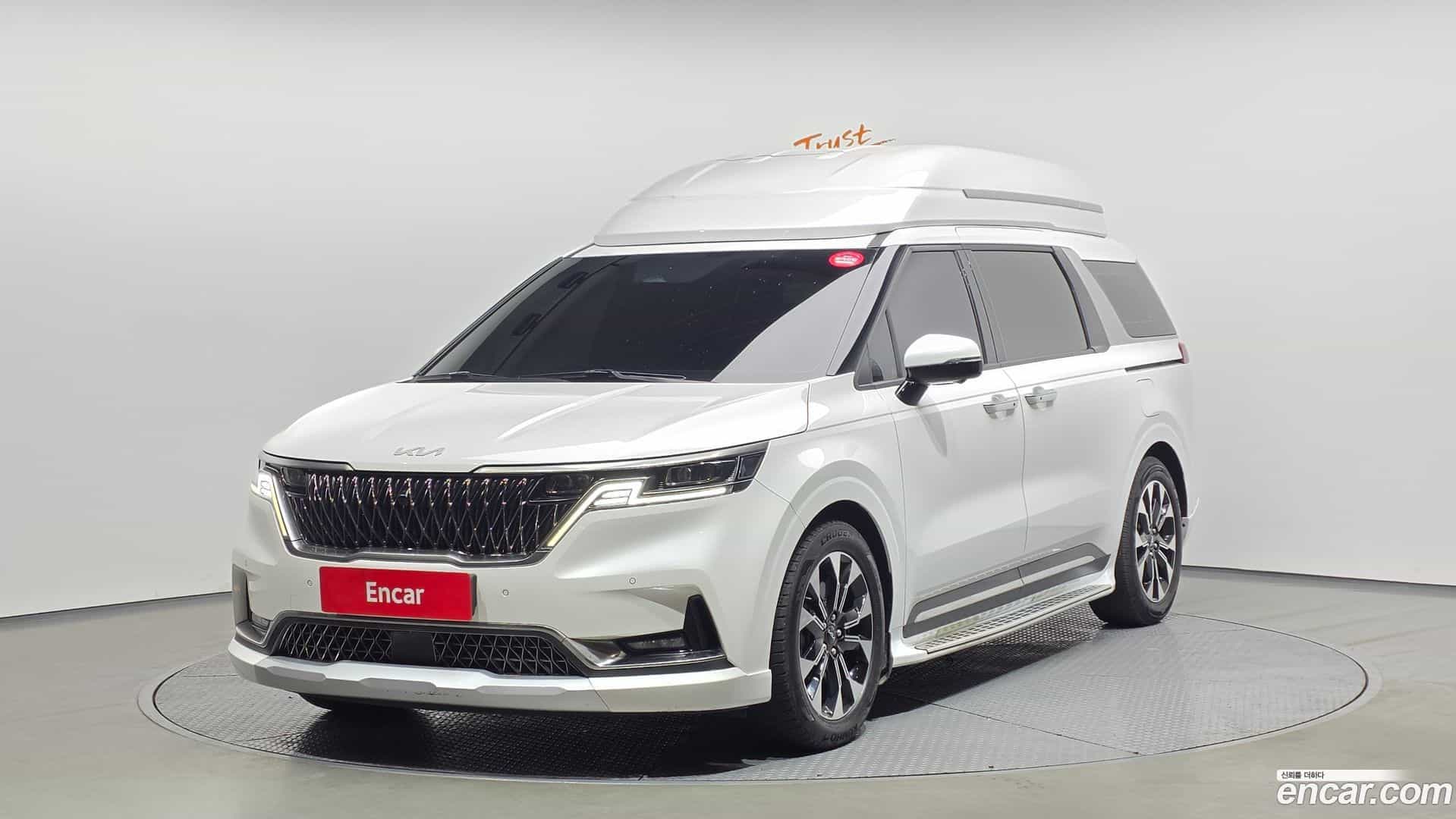 Canival Kia 2022.0-OUTER-001