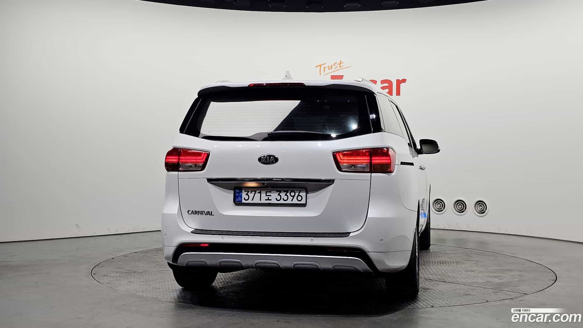 Canival Kia 2016.3-OUTER-004