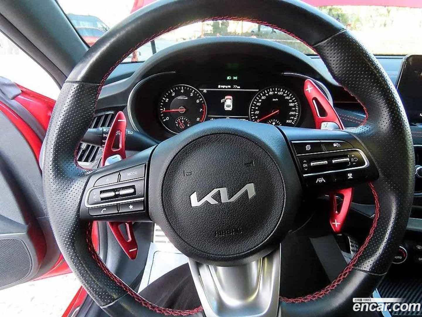Stinger Kia 2021.11-INNER-008
