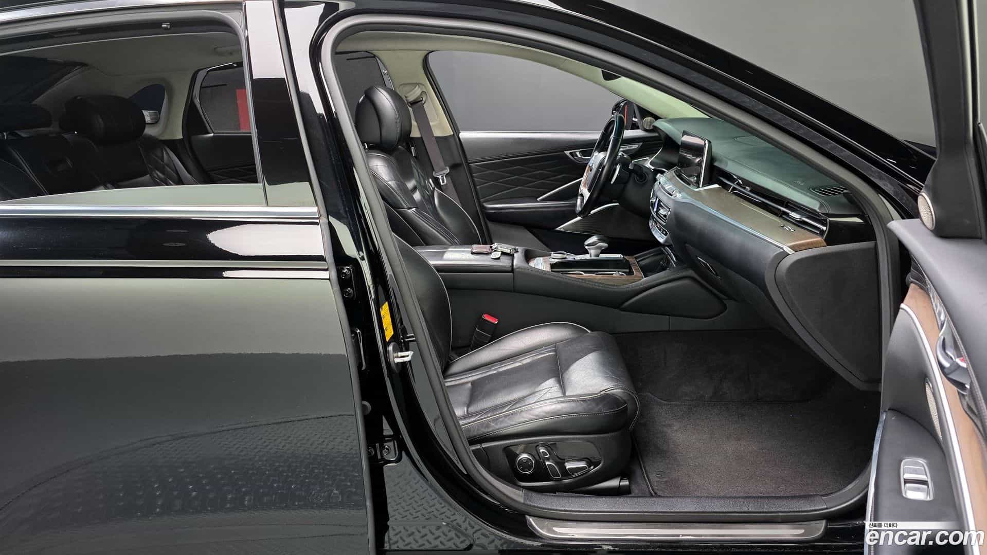 K9 Kia 2020.0-INNER-010