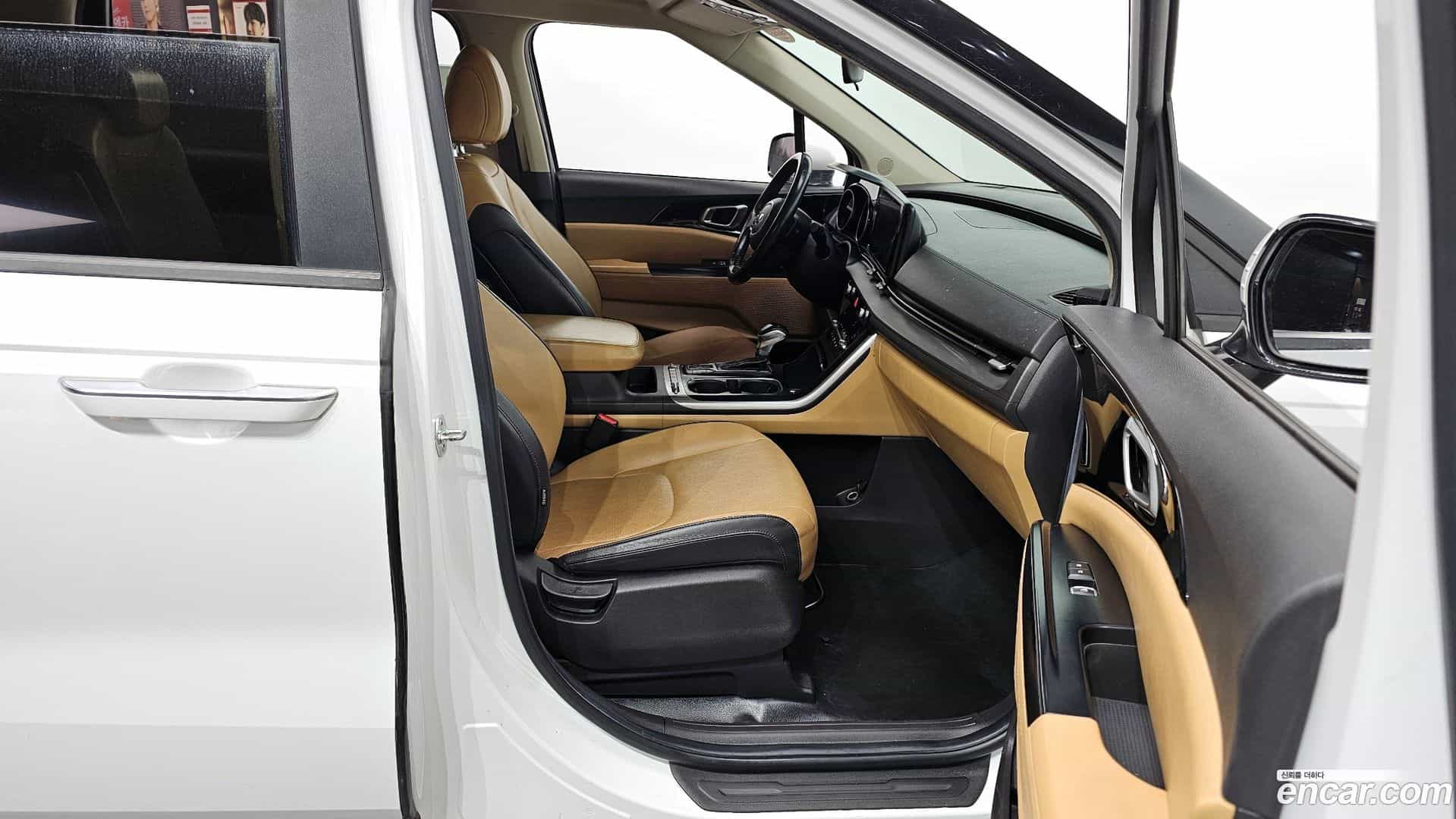 Canival Kia 2020.8-OPTION-015