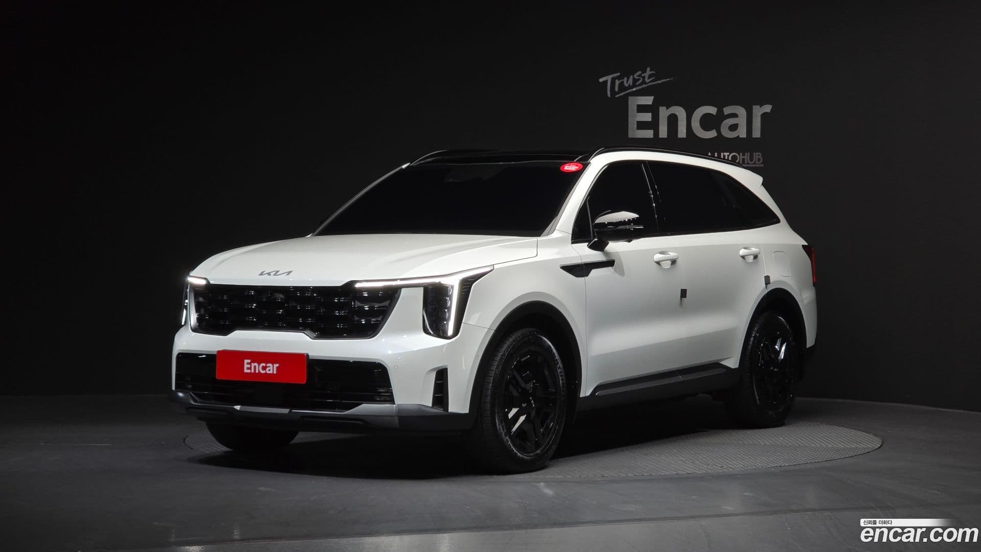 Main__Slider__Photo:Sorento Kia 2024.1-0