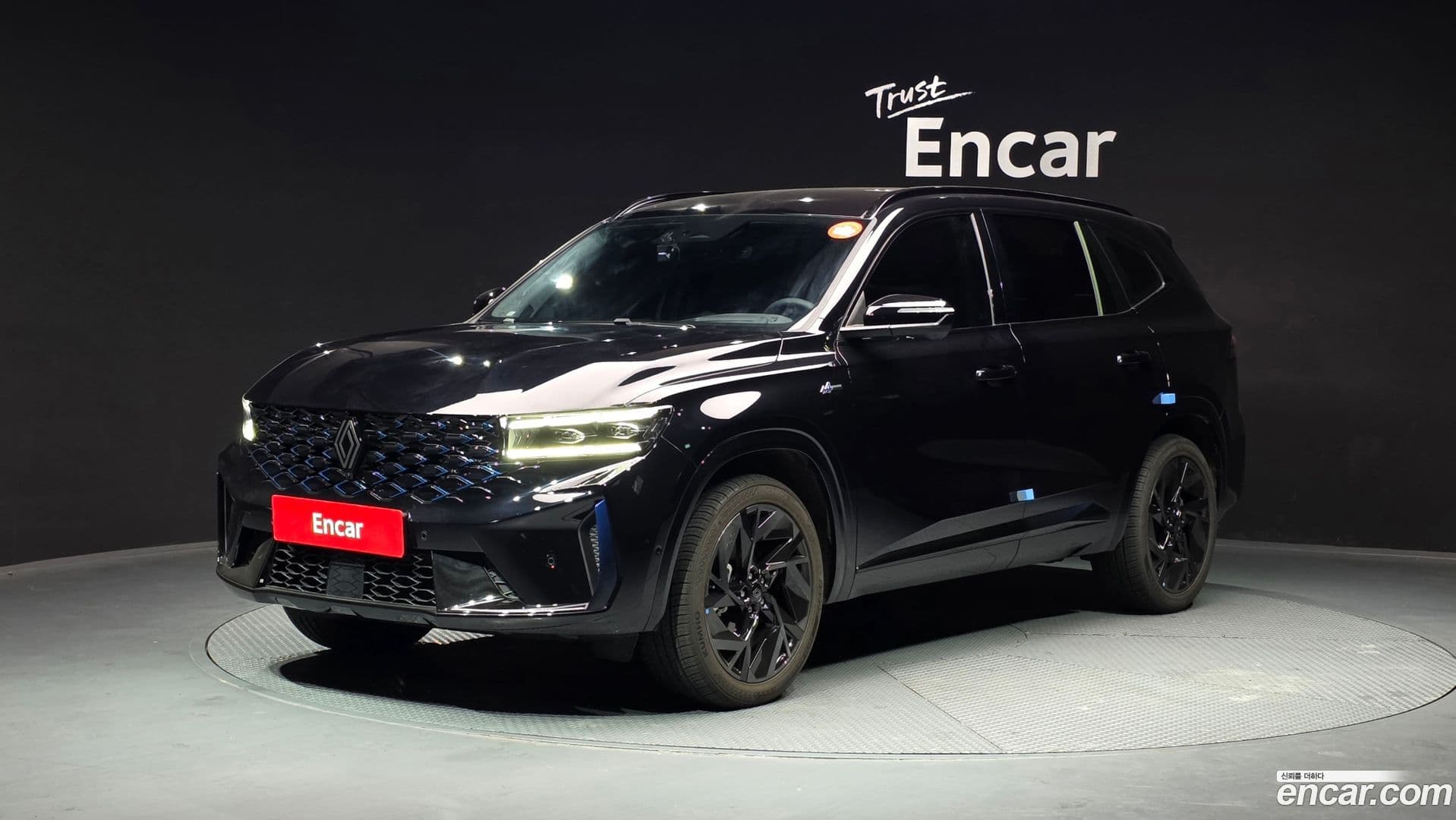 Main__Slider__Photo:Grand Koleos Renault Korea 2025.6-0