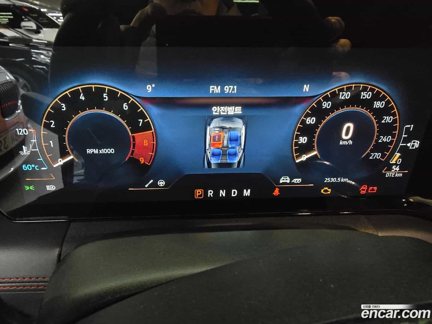 Mustang Ford 2024.2-INNER-008