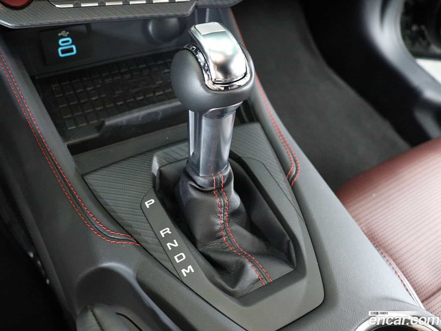 Mustang Ford 2024.2-INNER-009
