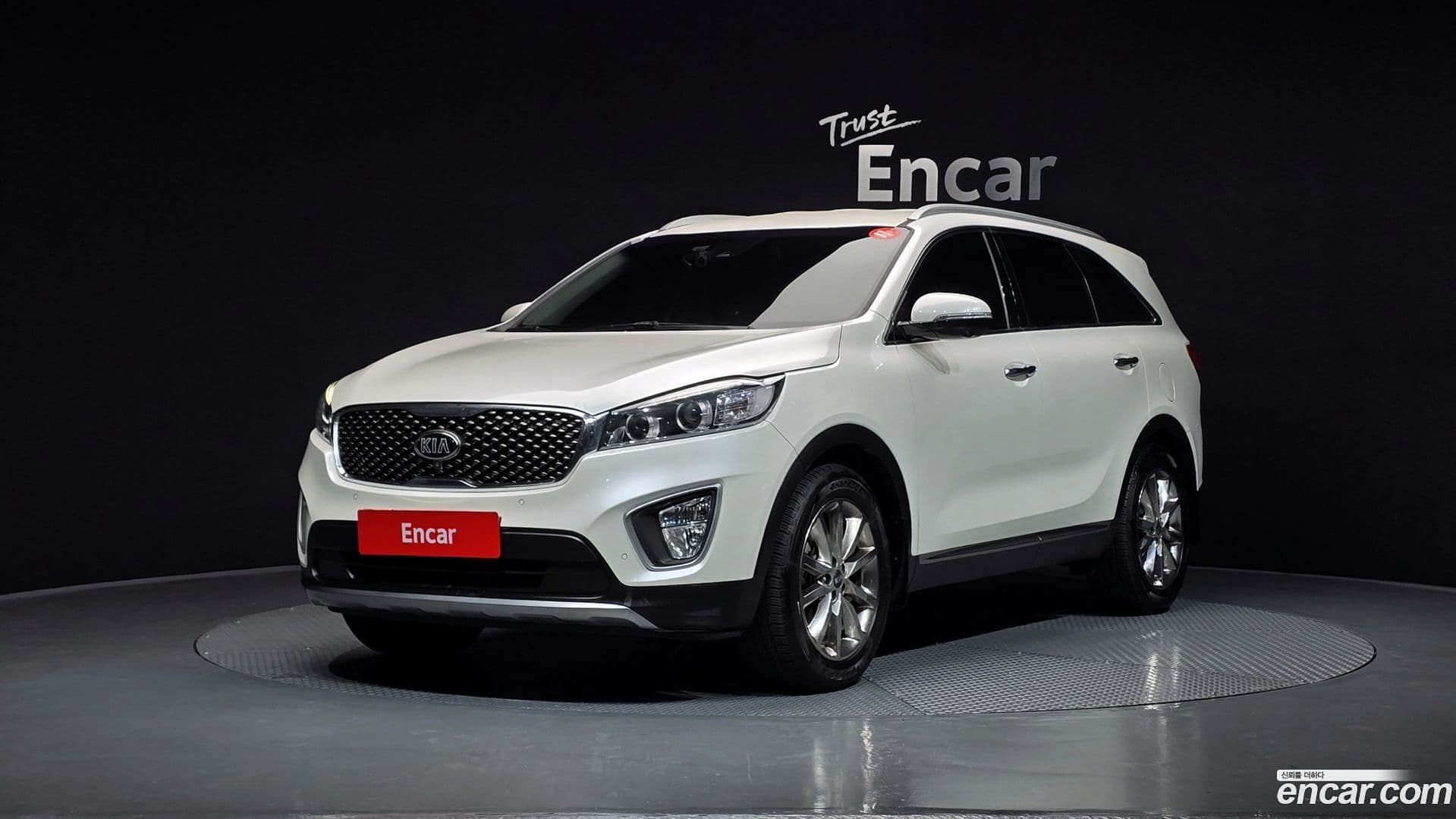 Main__Slider__Photo:Sorento Kia 2015.4-0