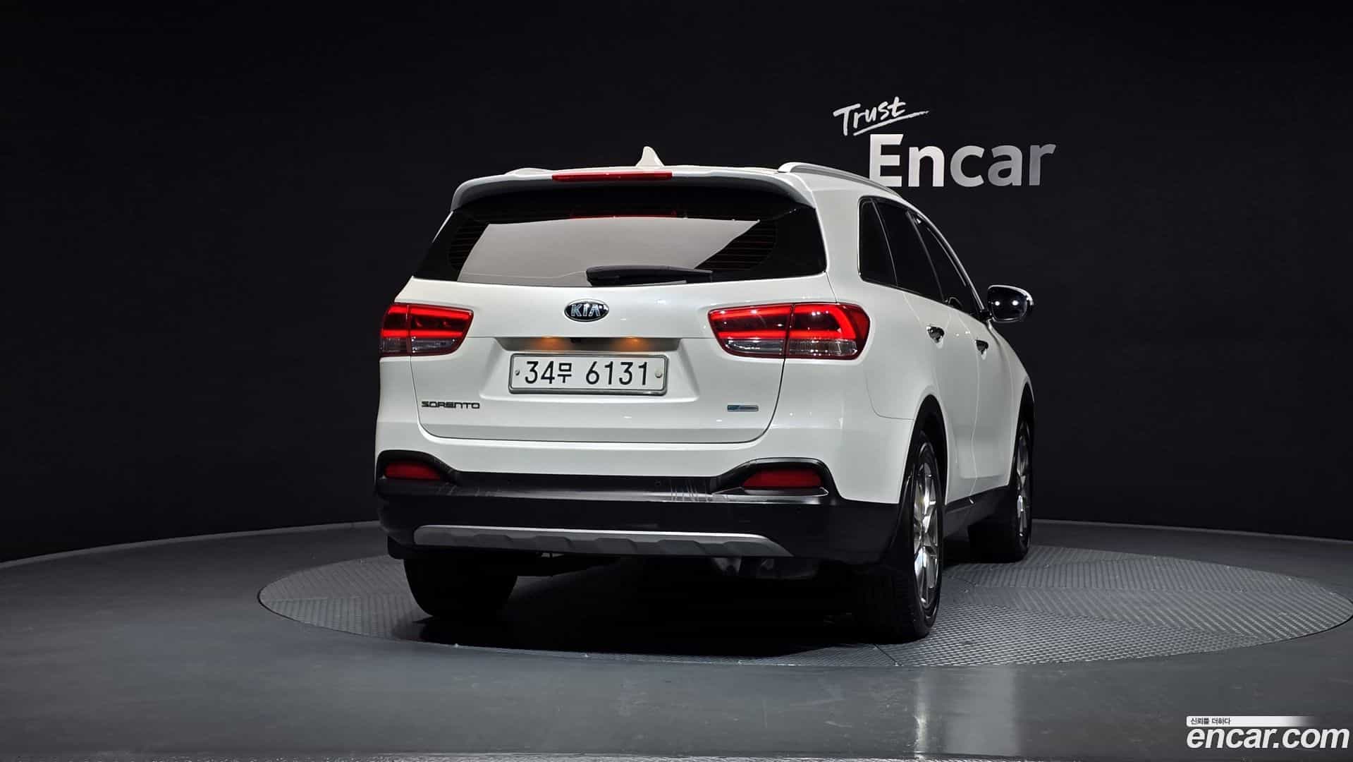 Sorento Kia 2015.4-OUTER-004