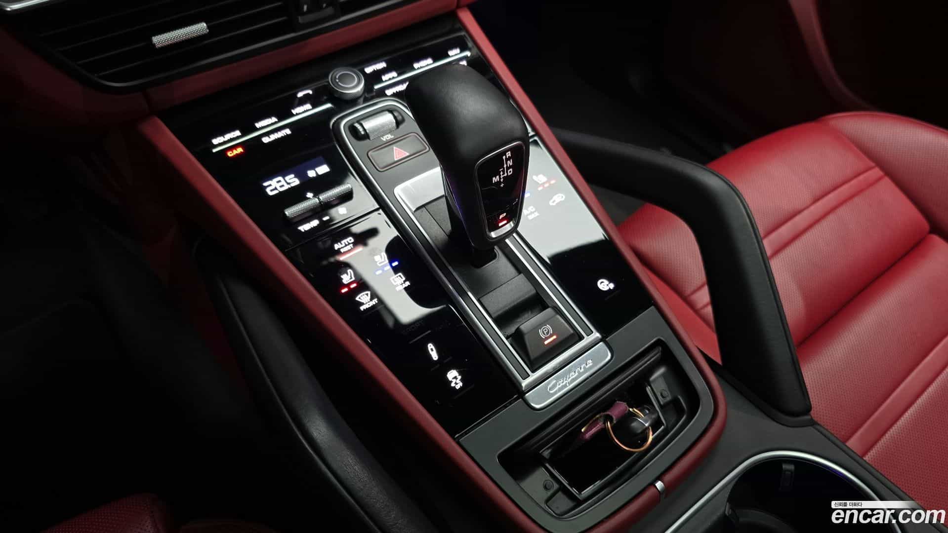 Cayenne Porsche 2021.2-INNER-009