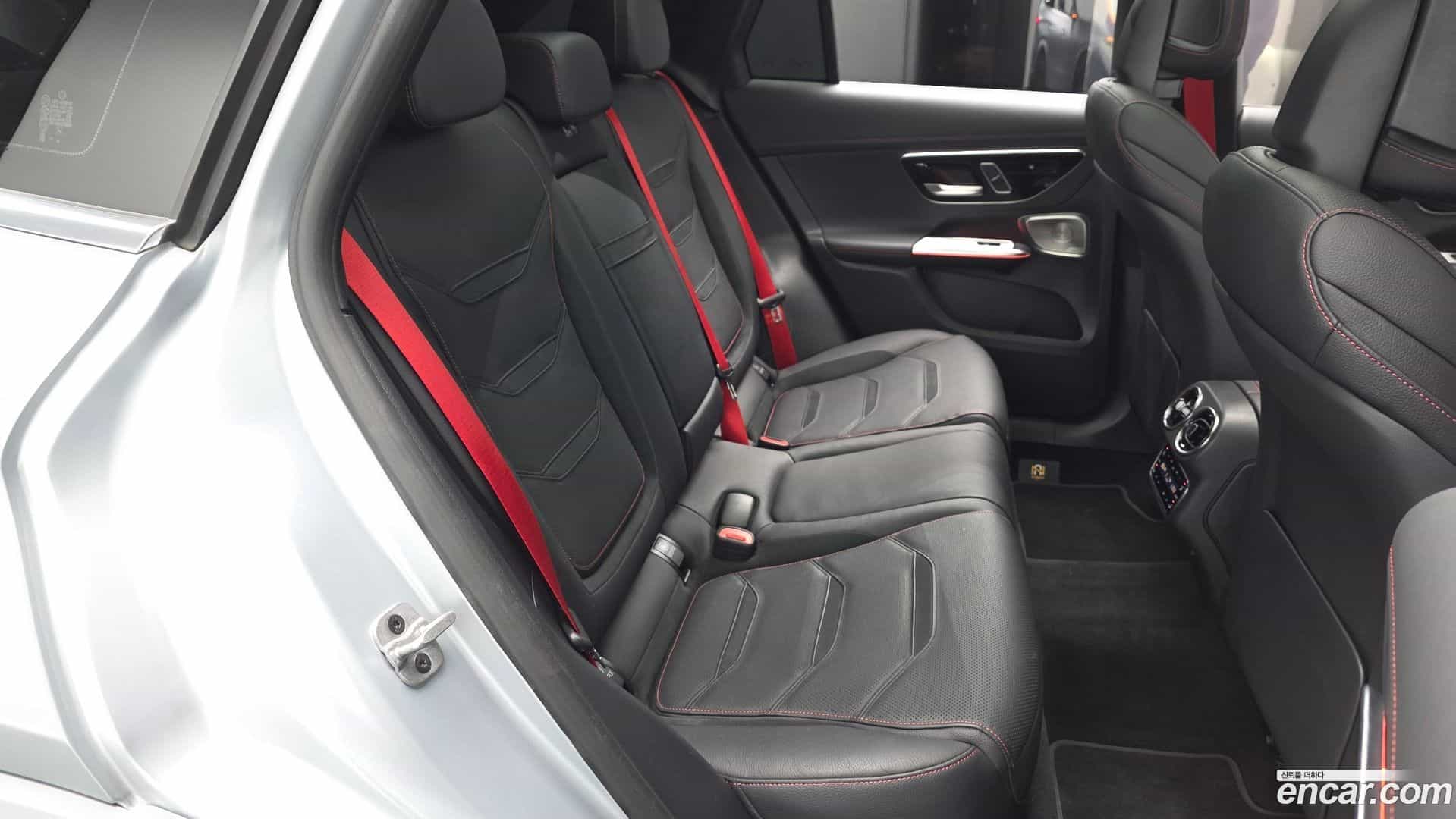 GLC-Class Mercedes-Benz 2025.4-OPTION-015