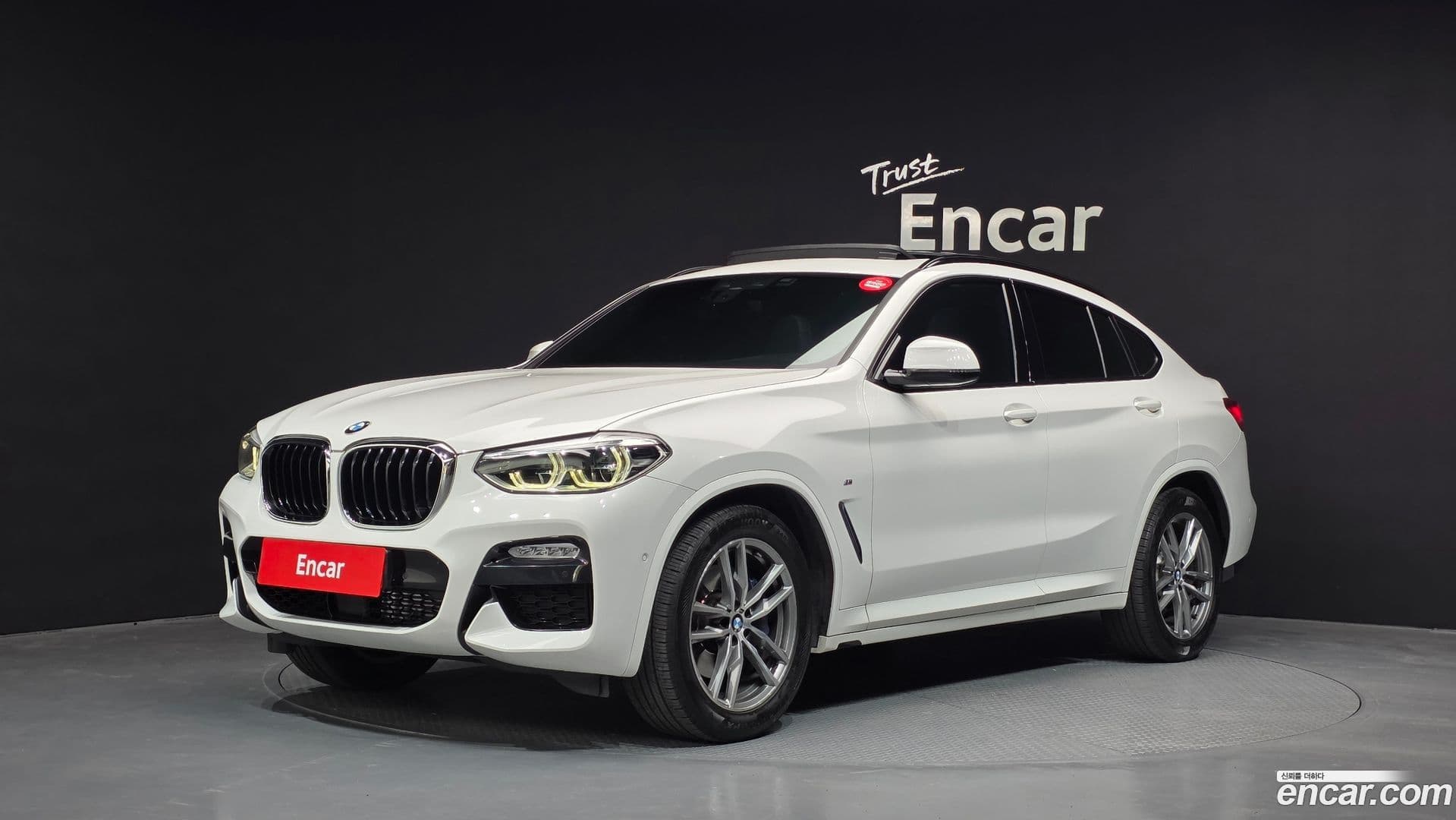 Main__Slider__Photo:X4 BMW 2018.10-0