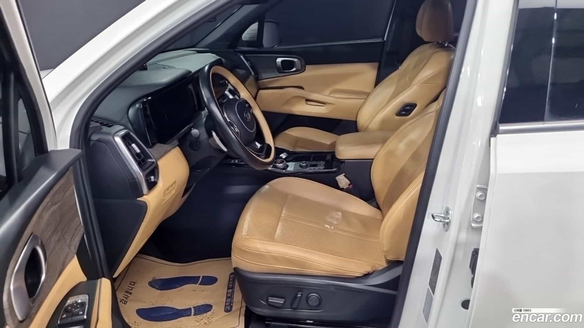 Sorento Kia 2021.0-INNER-010