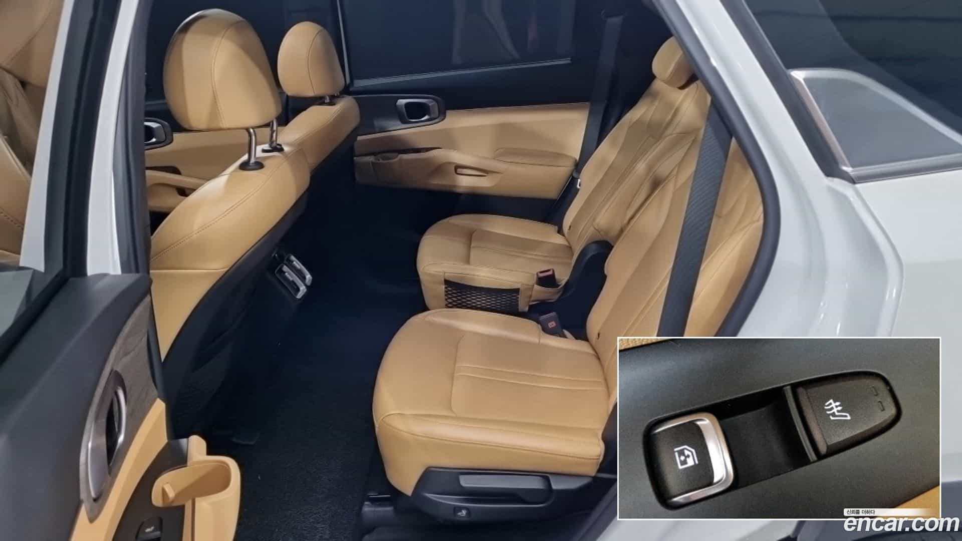 Sorento Kia 2021.0-OPTION-015