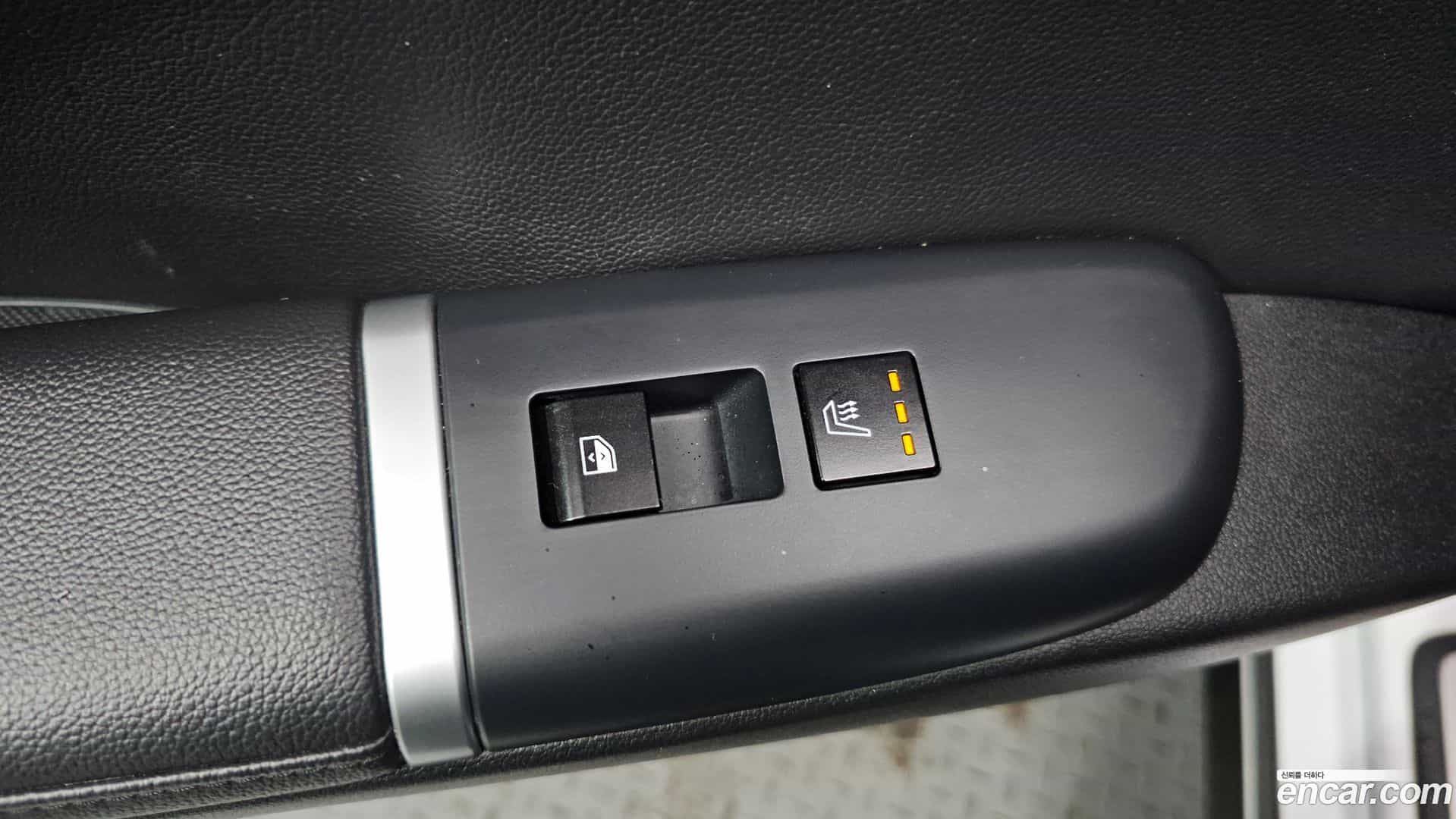 Grandeur Hyundai 2023.0-OPTION-022