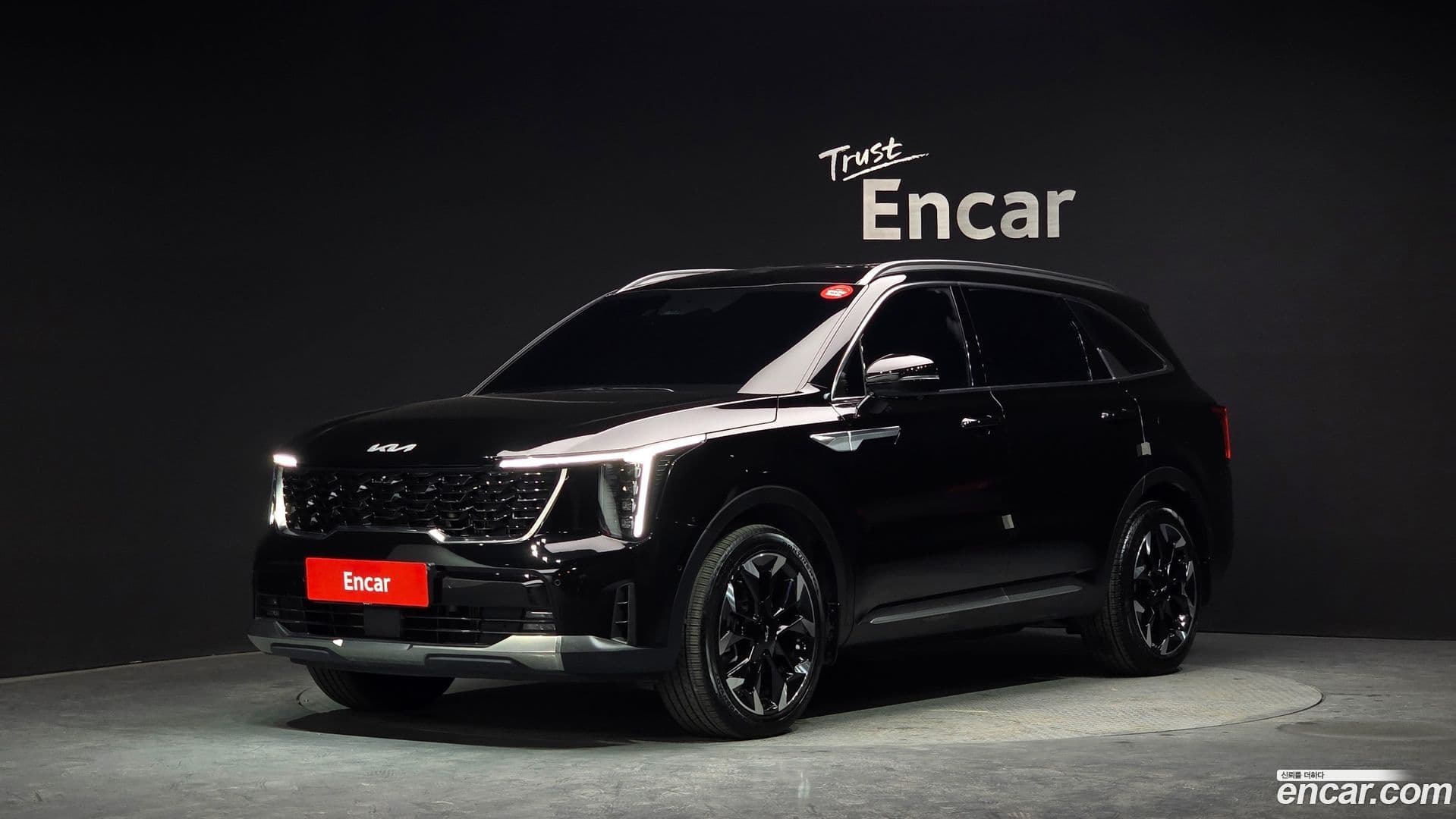 Main__Slider__Photo:Sorento Kia 2023.8-0