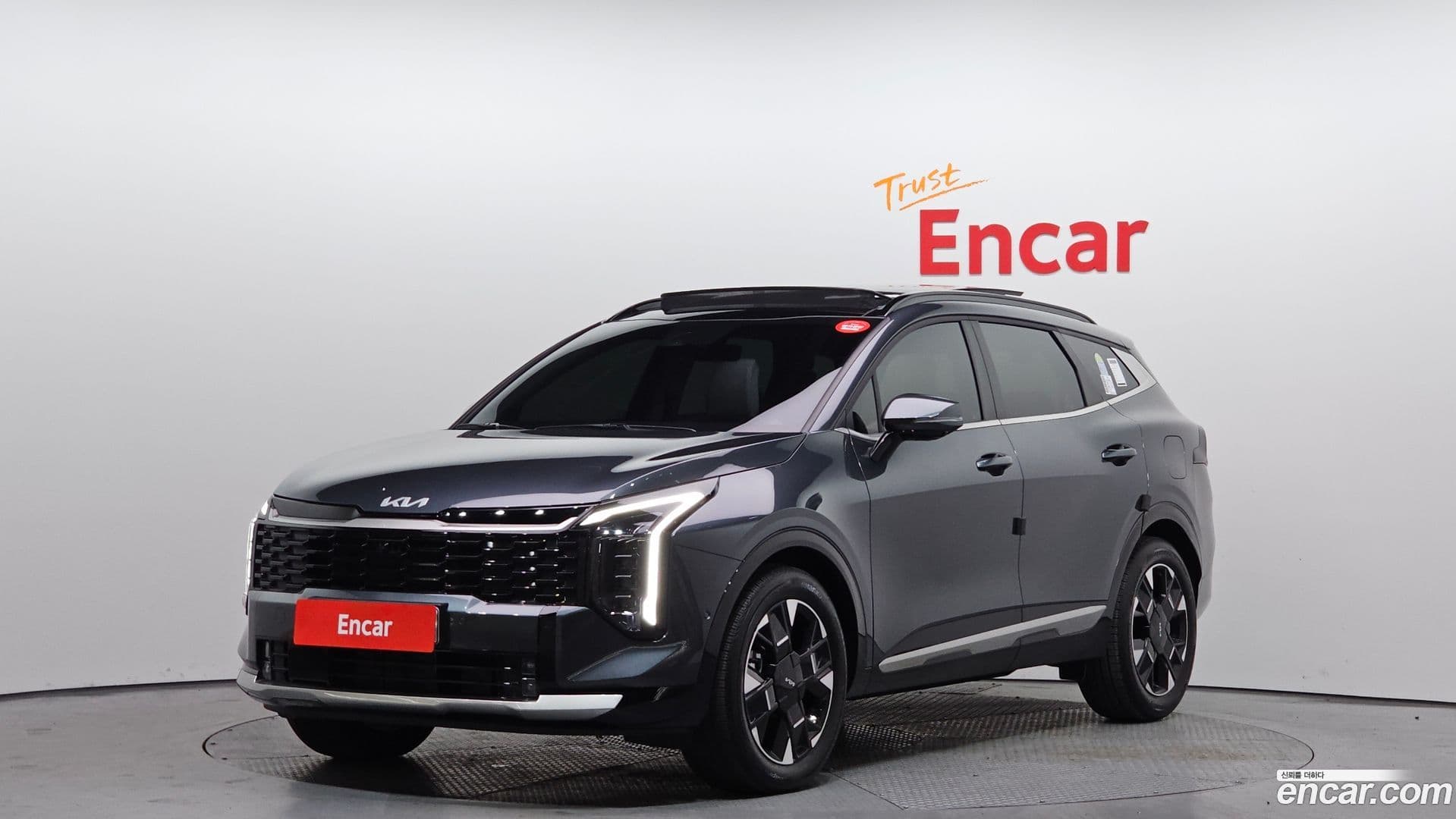 Main__Slider__Photo:Sportage Kia 2024.11-0