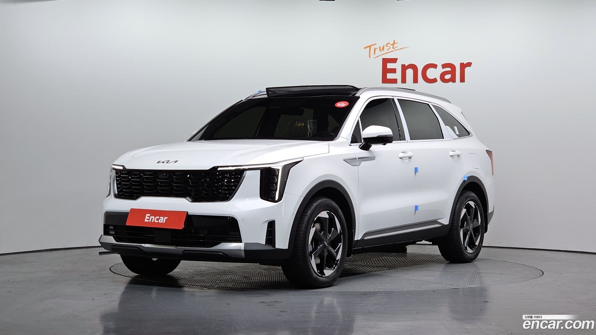 Main__Slider__Photo:Sorento Kia 2025.11-0