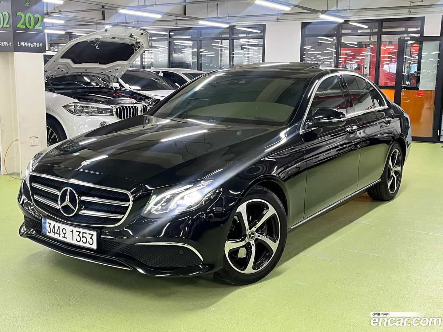 E-Class Mercedes-Benz 2020.1-OUTER-001