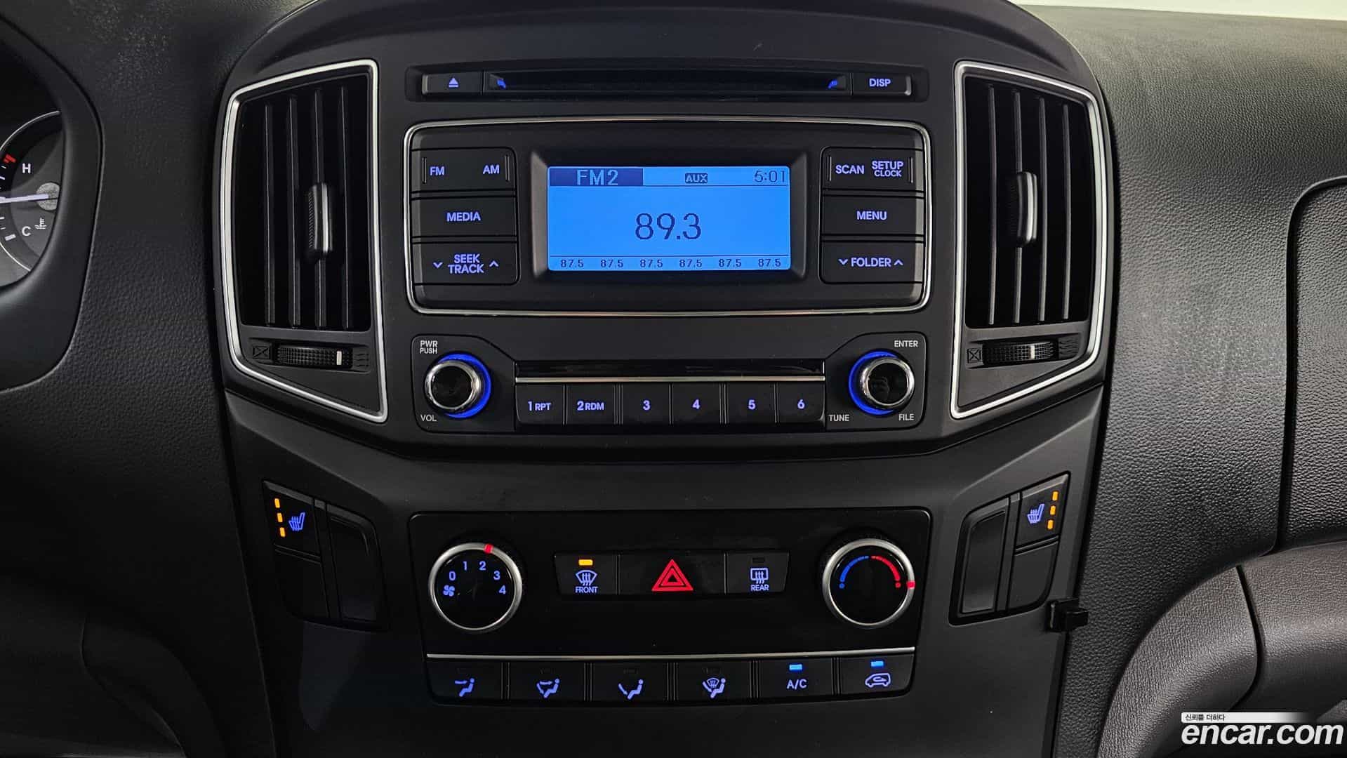 Starex Hyundai 2021.0-OPTION-023
