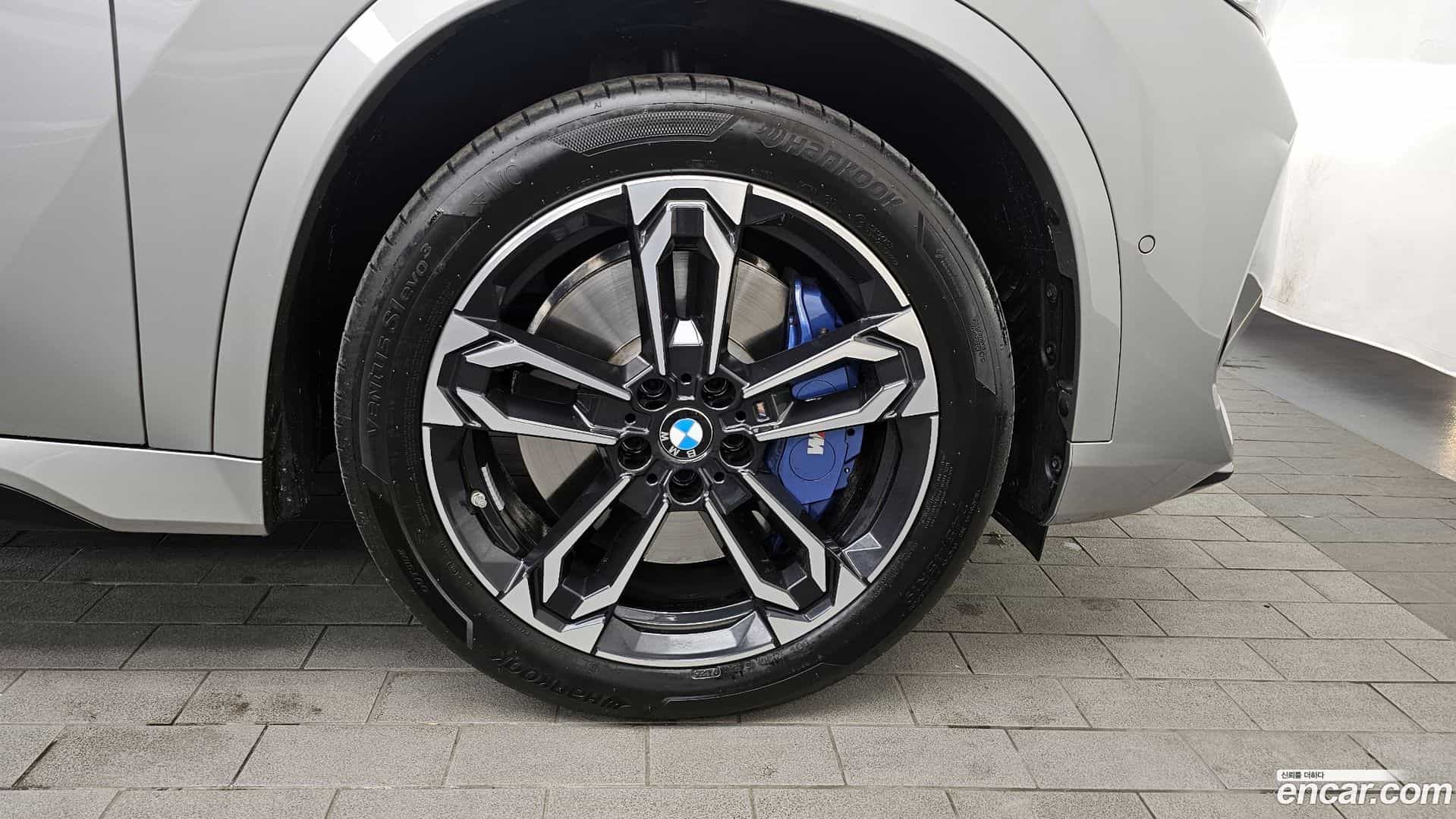 X1 BMW 2025.7-OUTER-005