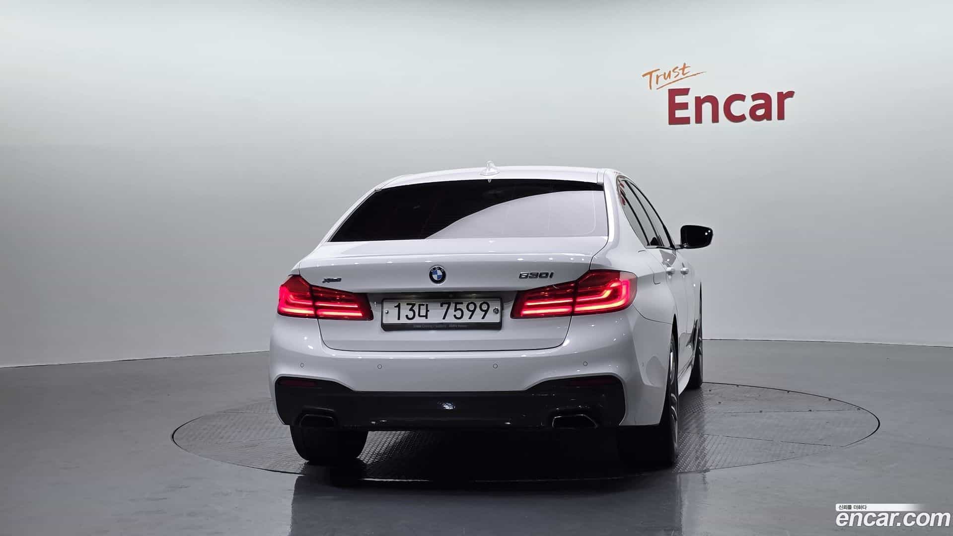 5-Series BMW 2017.5-OUTER-004