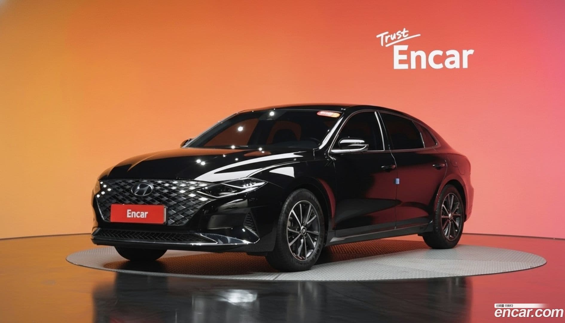 Main__Slider__Photo:Grandeur Hyundai 2021.1-0