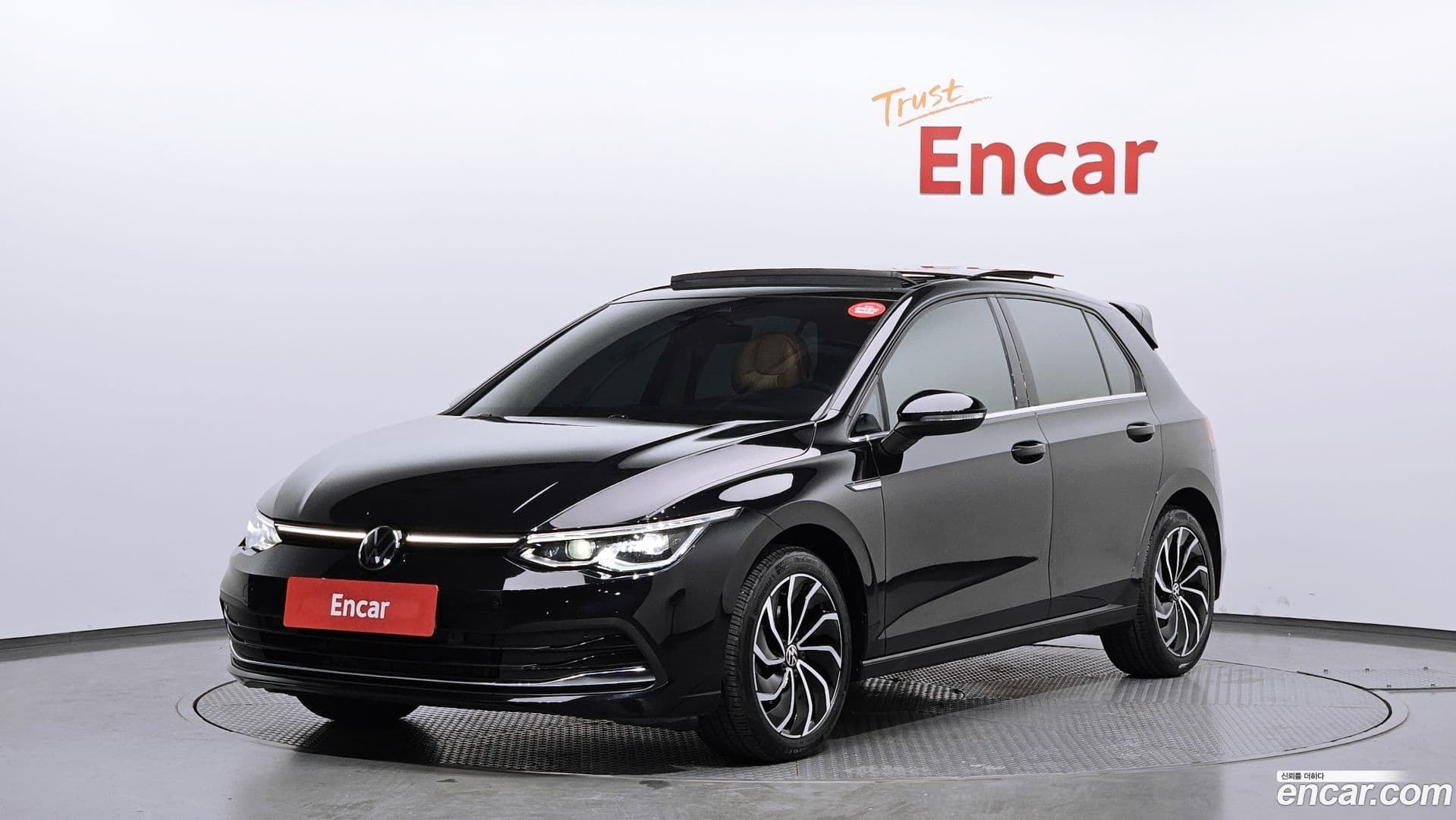 Main__Slider__Photo:Golf Volkswagen 2022.1-0