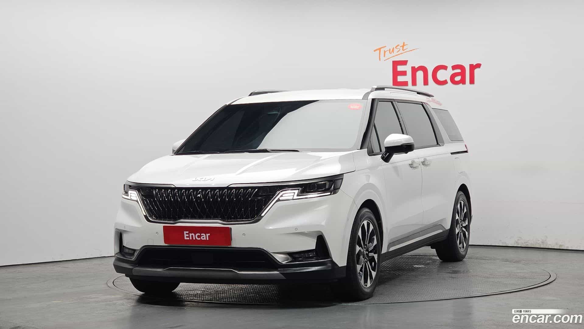 Canival Kia 2022.10-OUTER-001