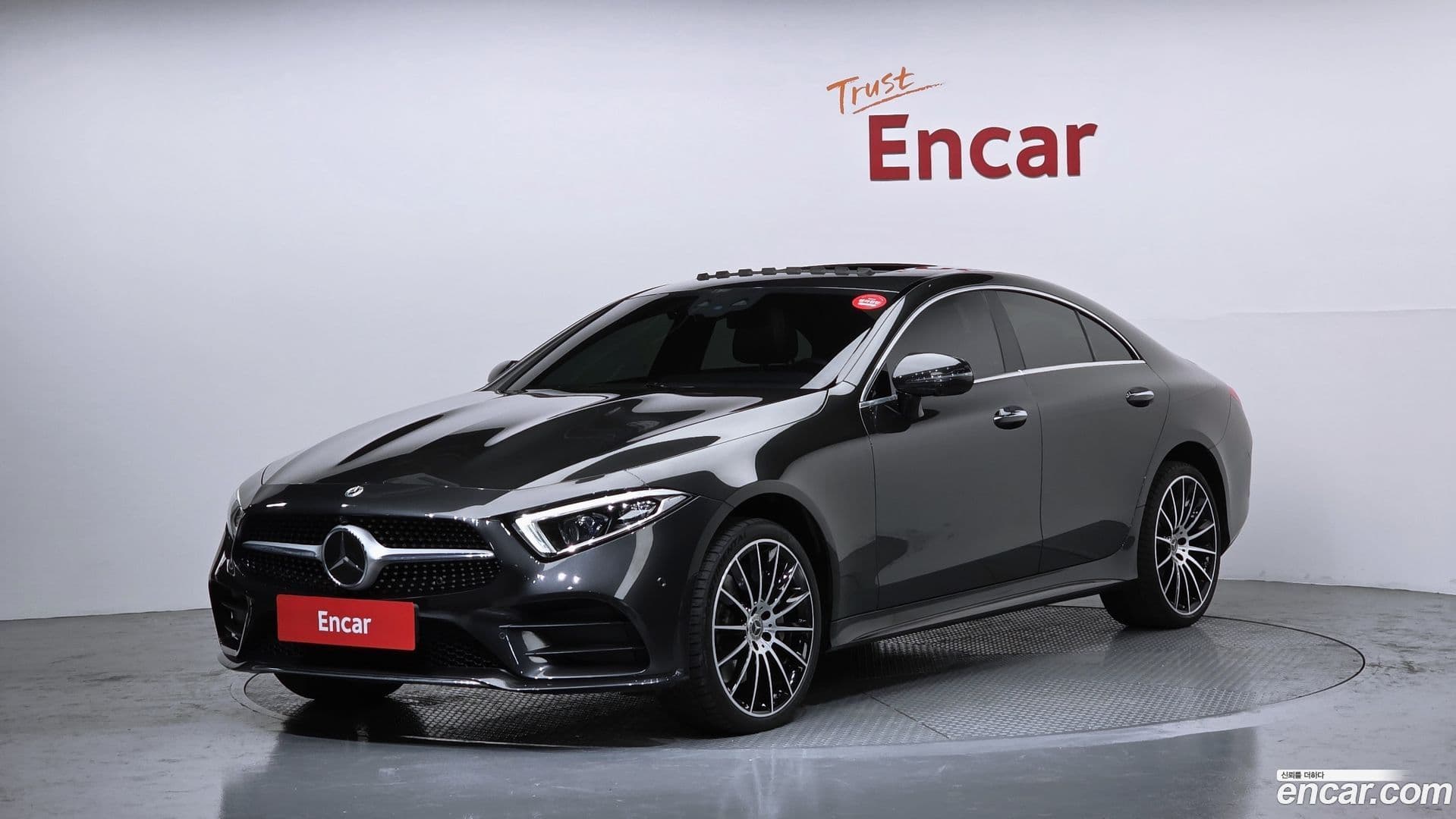 Main__Slider__Photo:CLS-Class Mercedes-Benz 2021.1-0