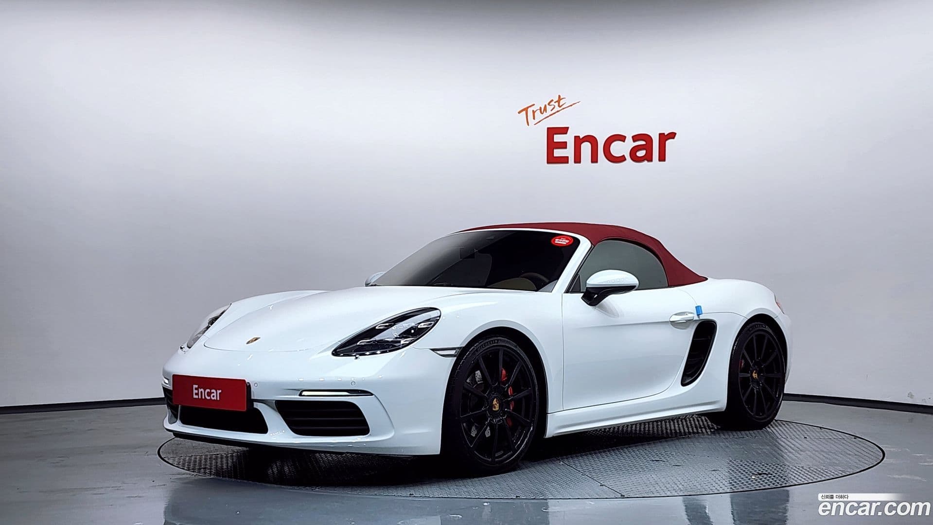 Main__Slider__Photo:718 Porsche 2017.4-0