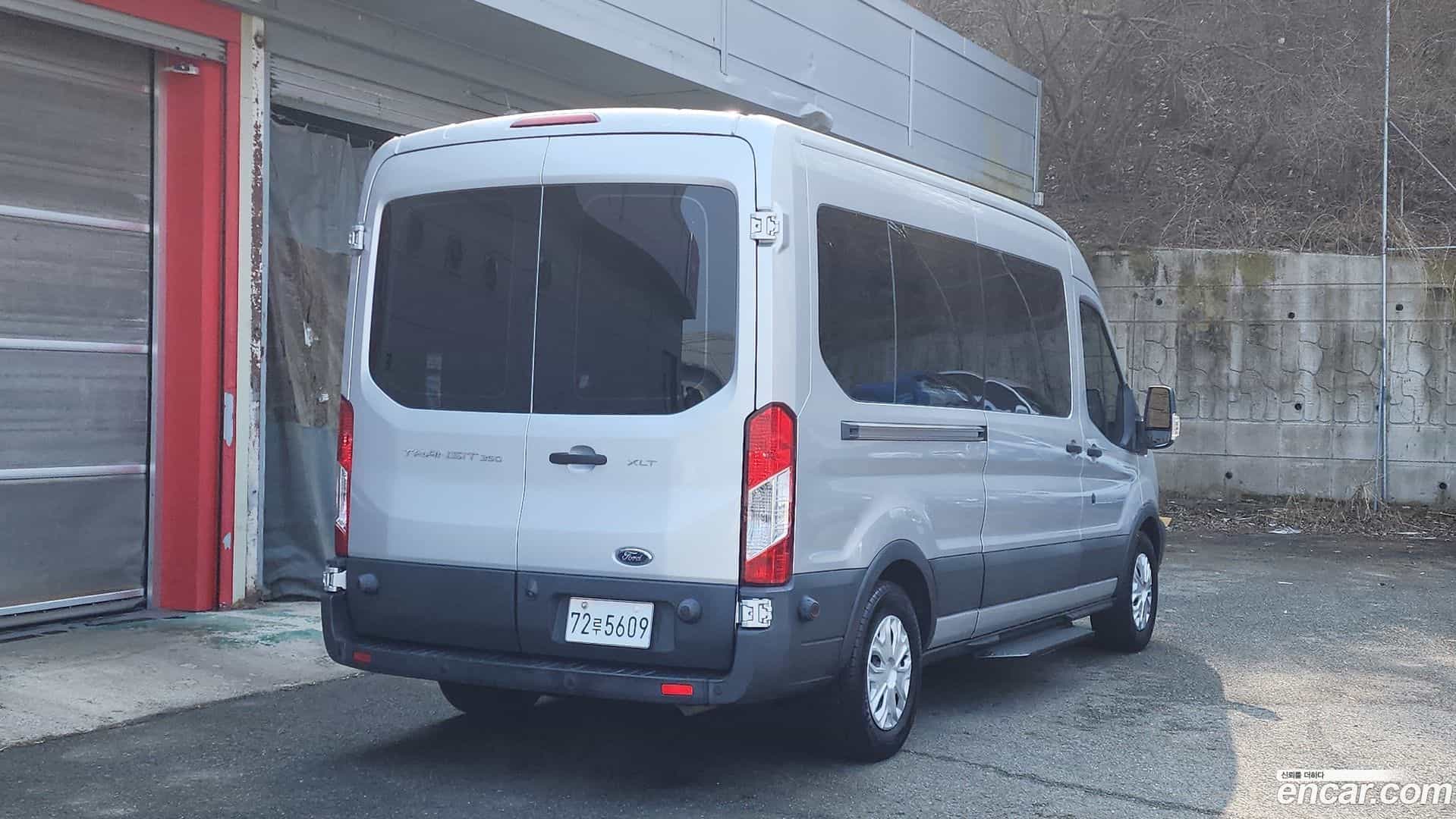 Transit Ford 2017.5-OUTER-002