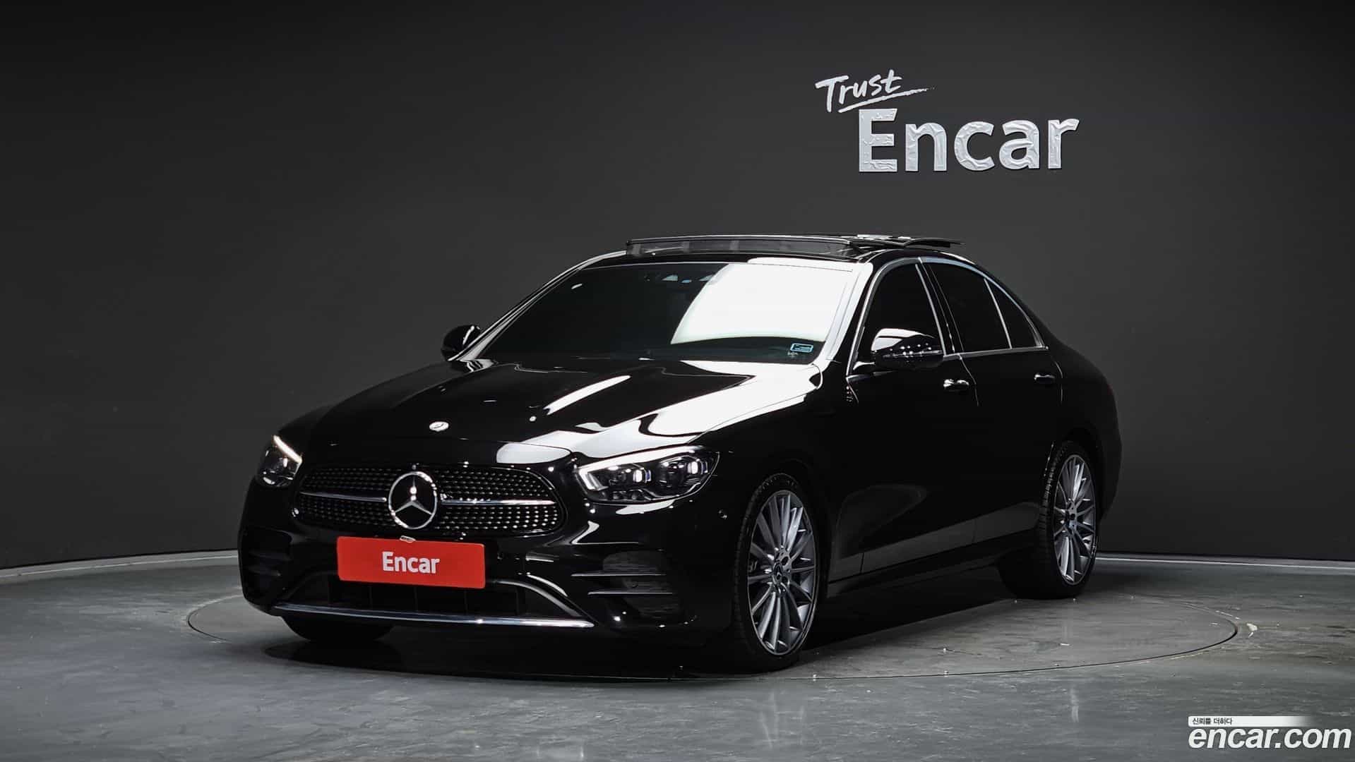 E-Class Mercedes-Benz 2022.4-OUTER-001