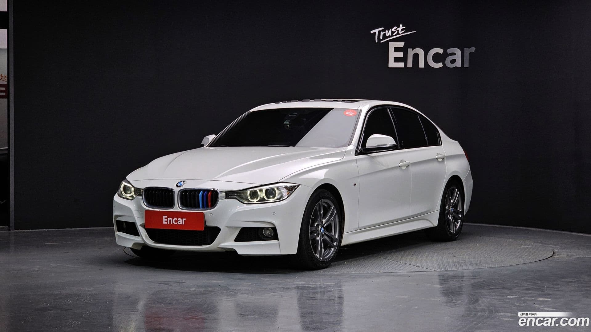 Main__Slider__Photo:3-Series BMW 2015.7-0