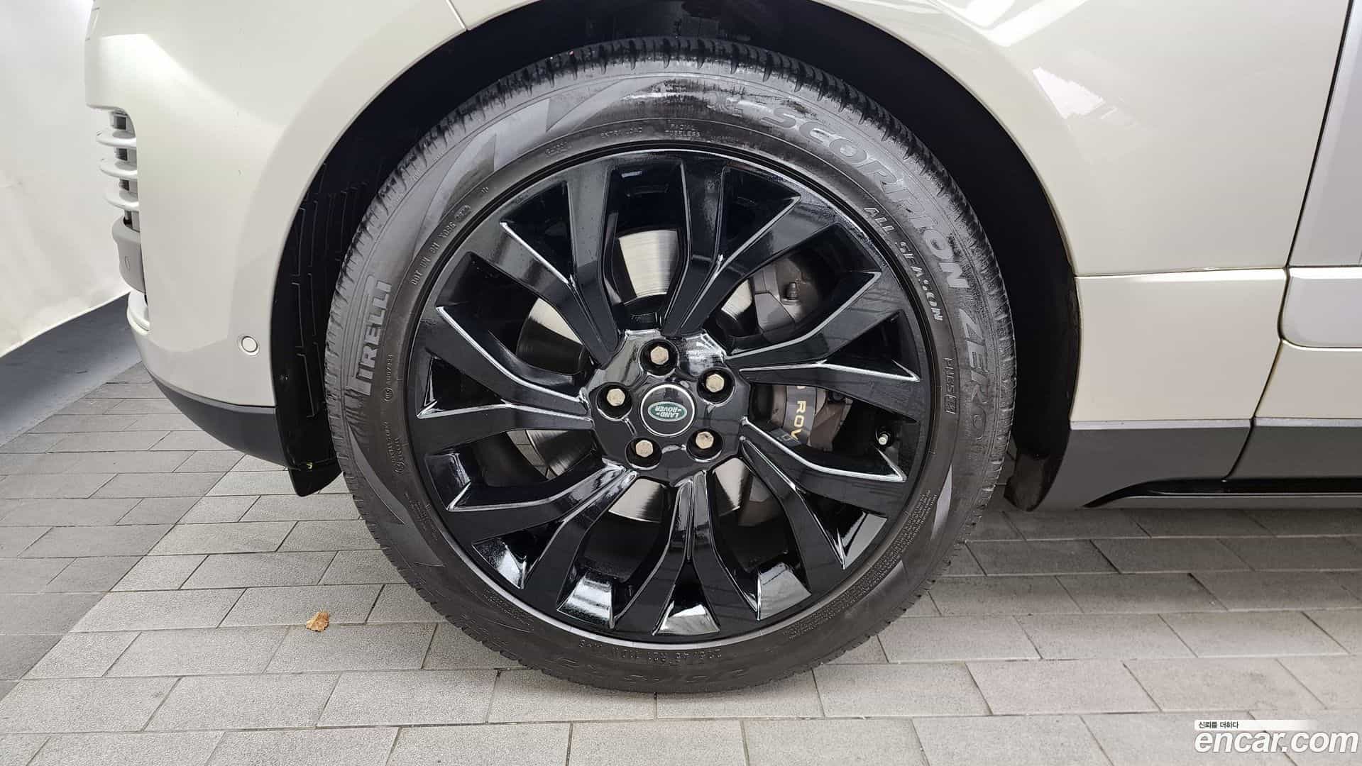 Range Rover Land Rover 2018.9-OUTER-005