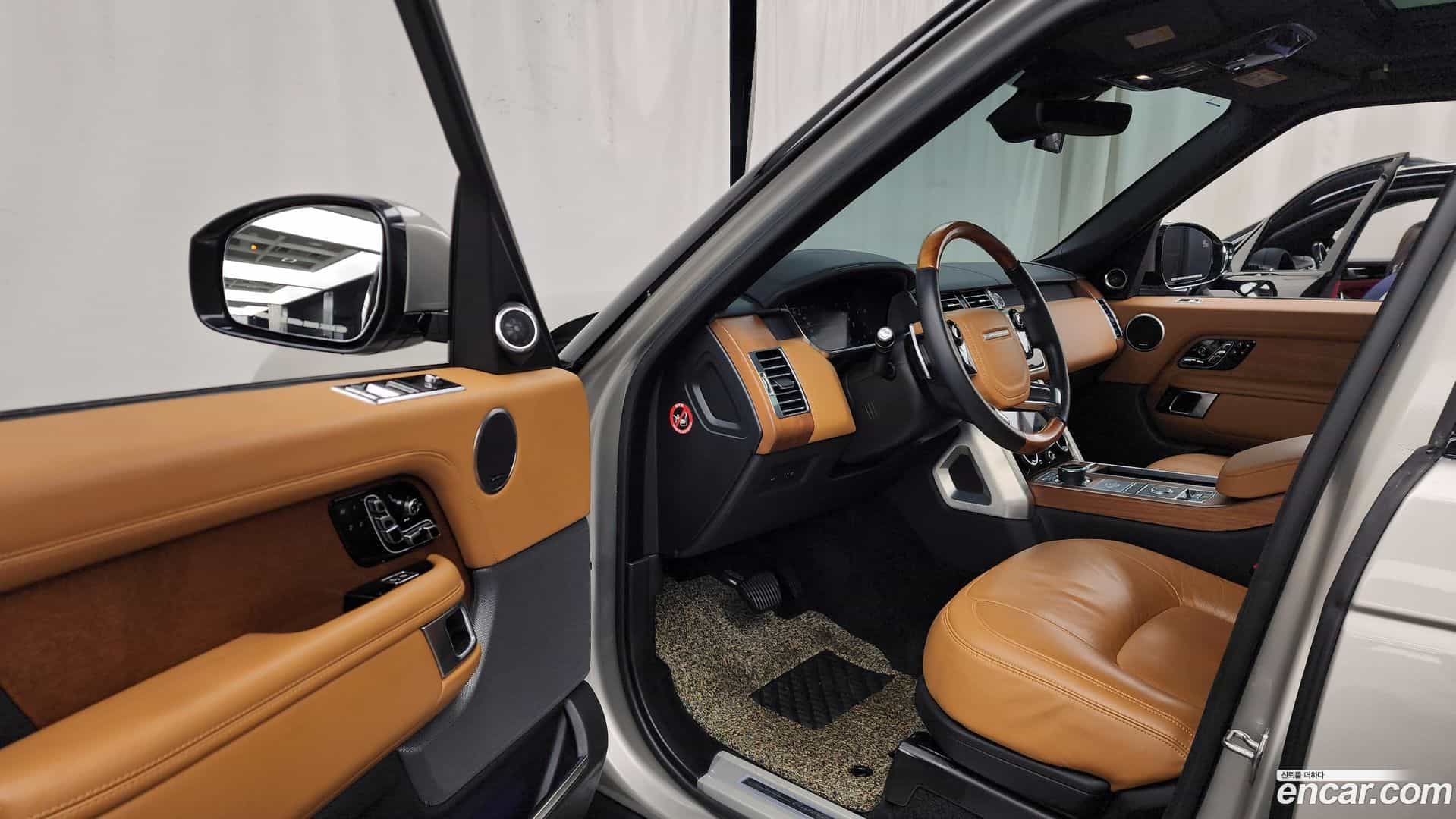 Range Rover Land Rover 2018.9-INNER-010
