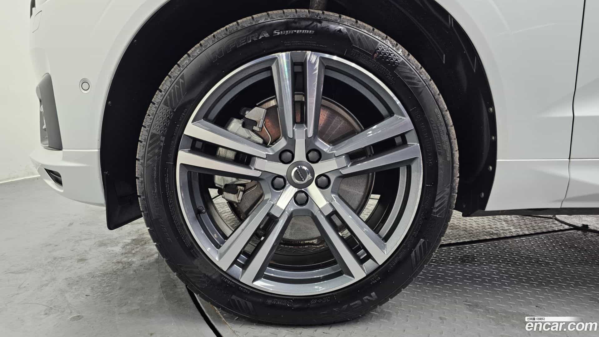 XC60 Volvo 2020.10-OUTER-005