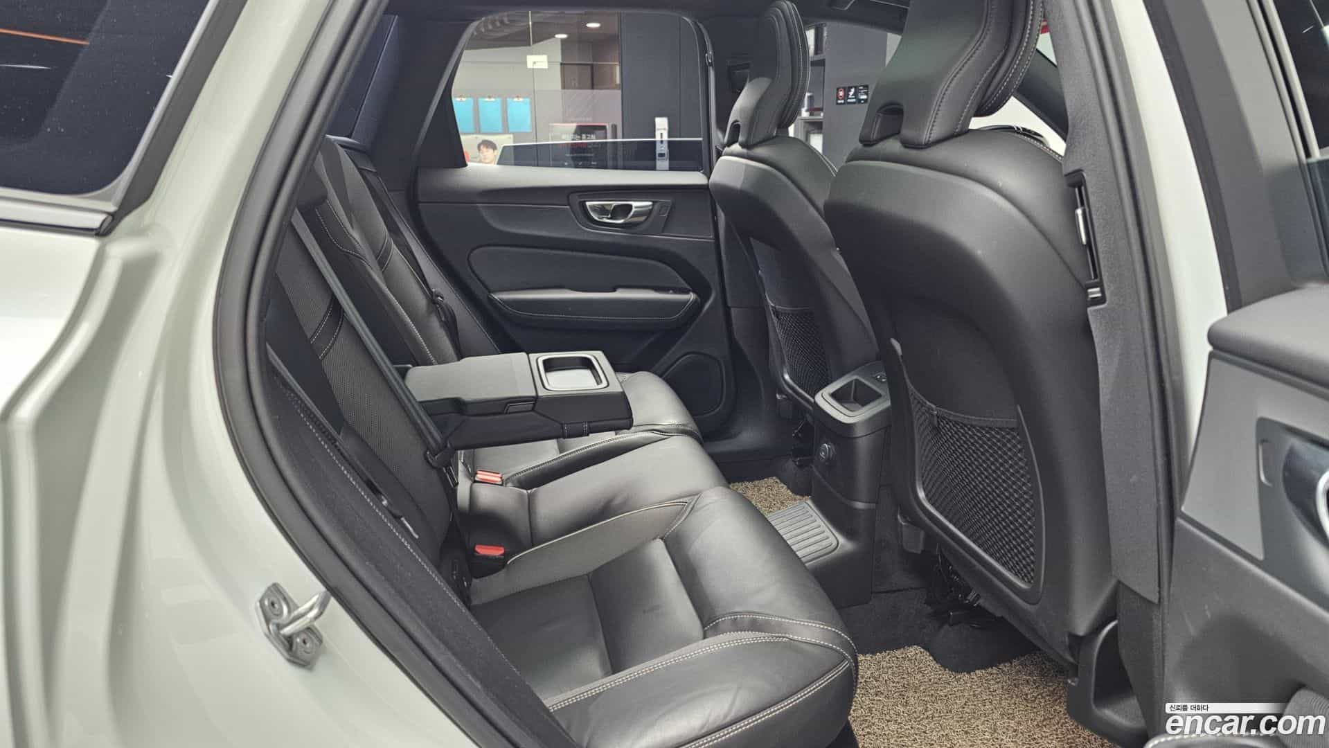 XC60 Volvo 2020.10-OPTION-016