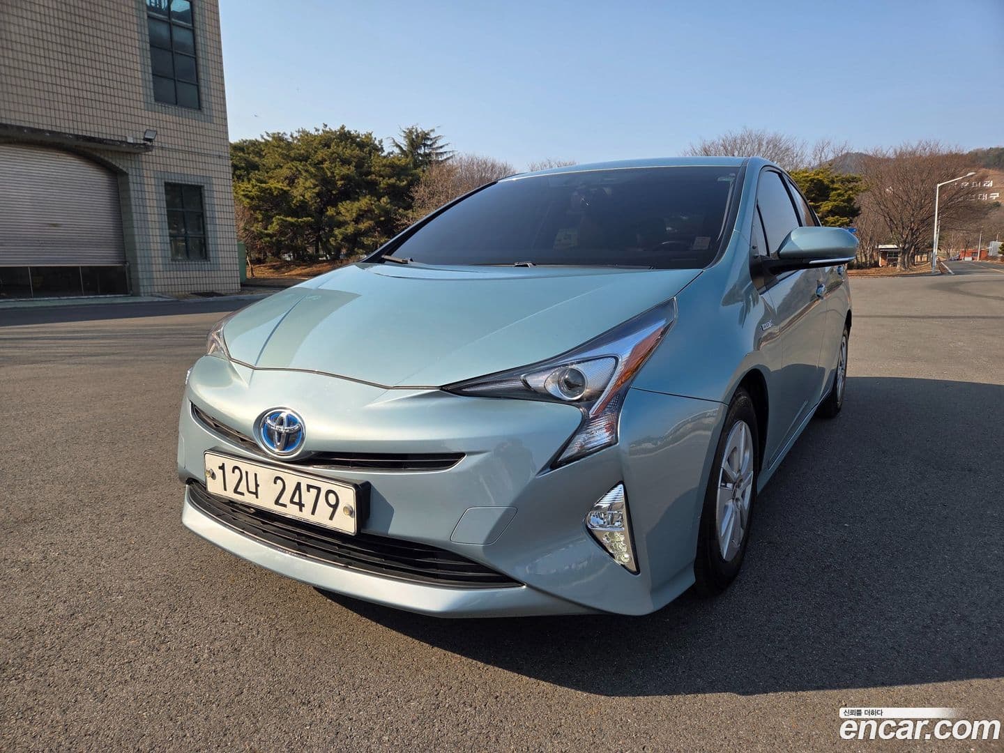 Main__Slider__Photo:Prius Toyota 2017.10-0