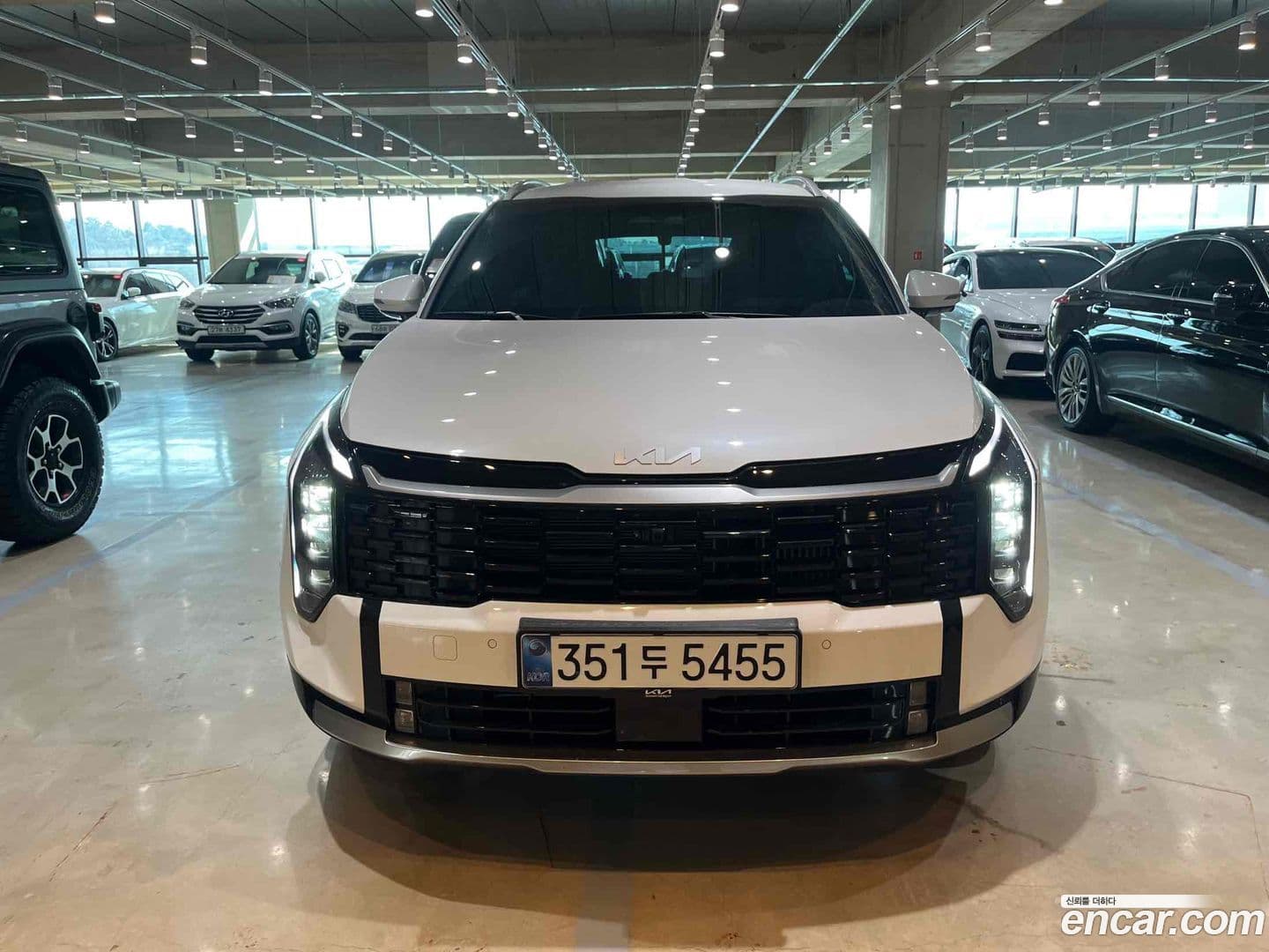 Main__Slider__Photo:Sportage Kia 2025.3-0