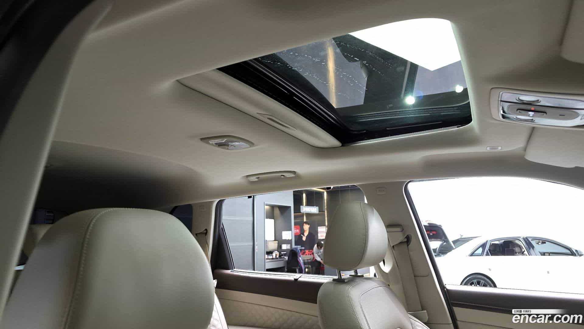 Rexton KG Mobility 2021.5-OPTION-023