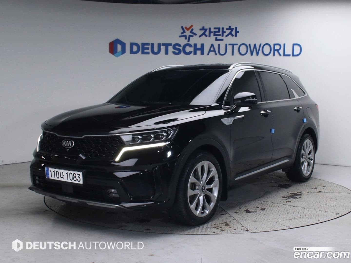 Main__Slider__Photo:Sorento Kia 2021.5-0