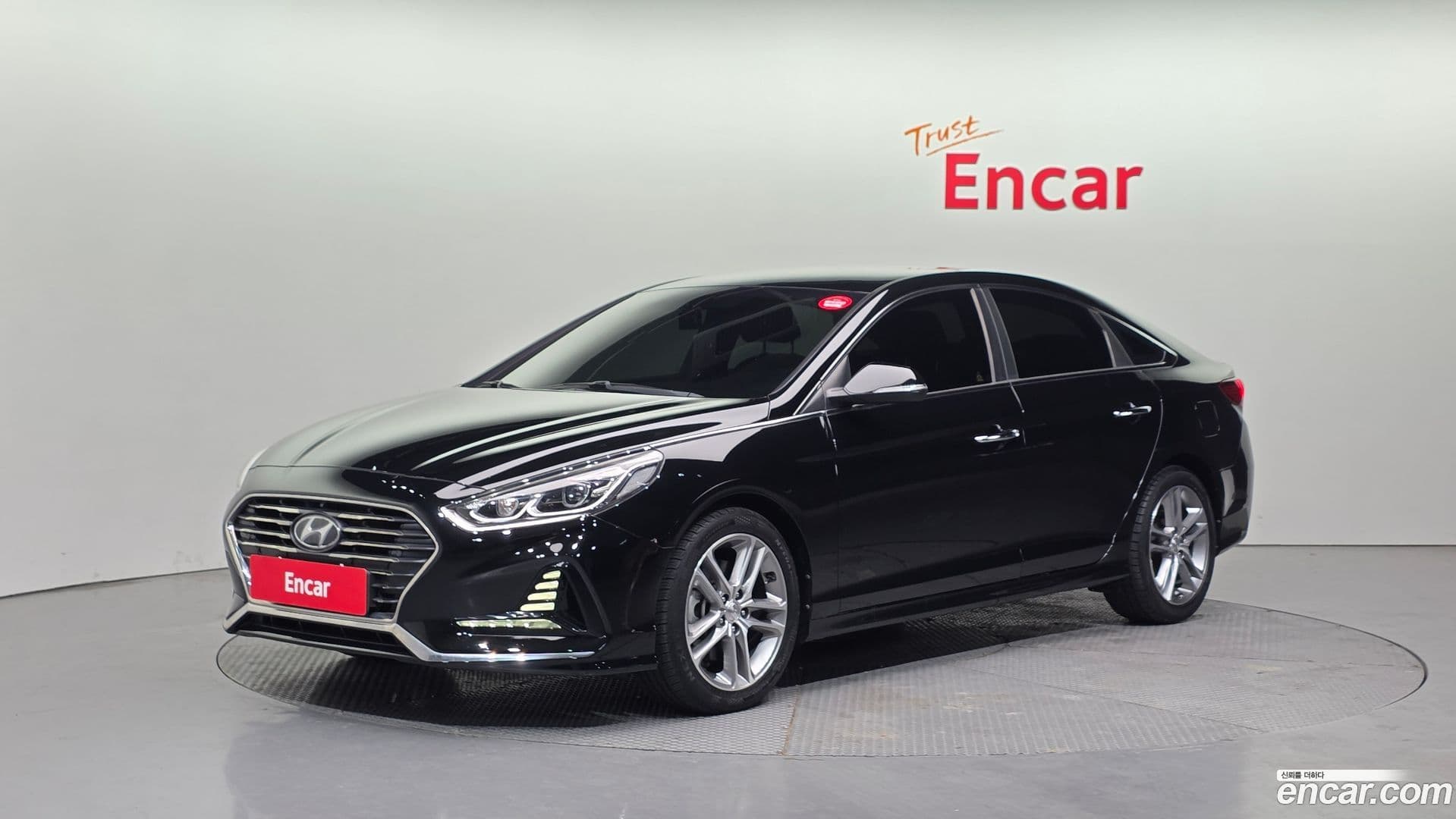 Main__Slider__Photo:Sonata Hyundai 2017.2-0