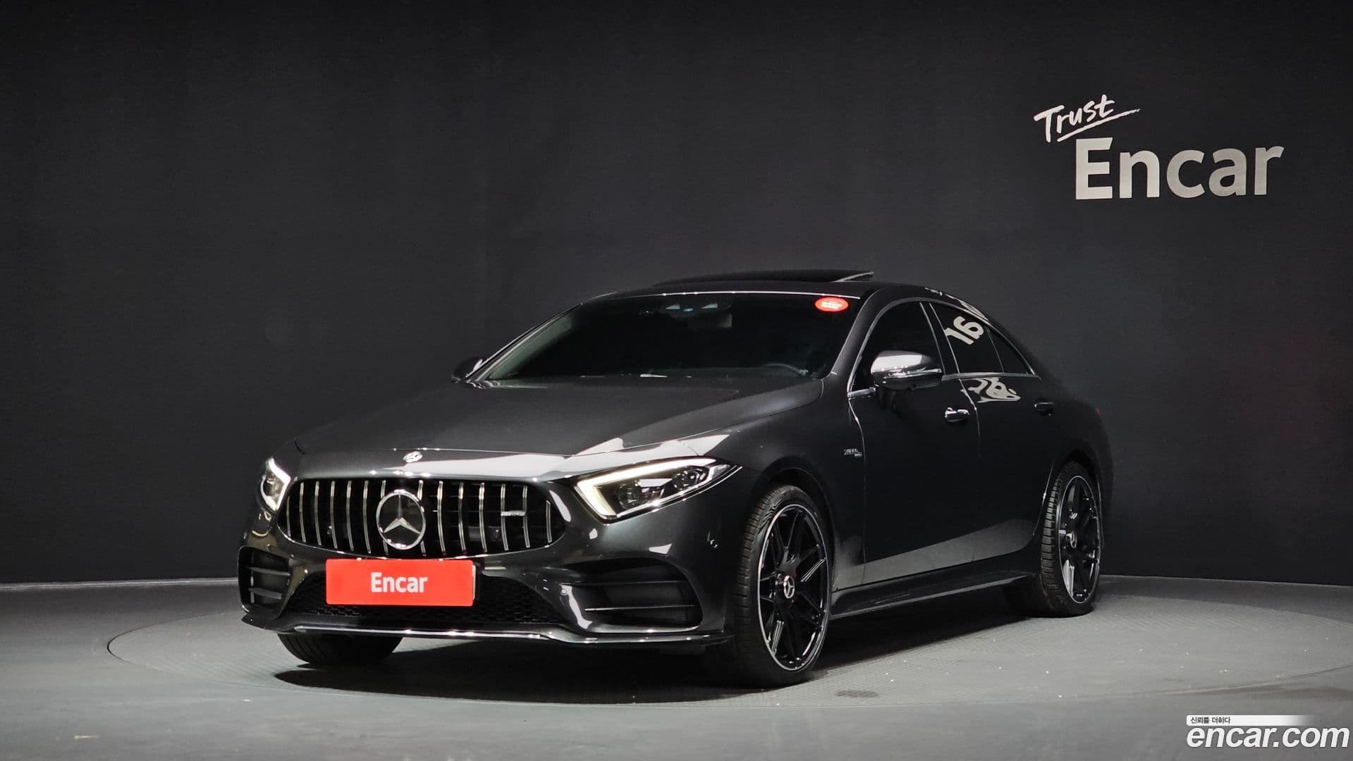 Main__Slider__Photo:CLS-Class Mercedes-Benz 2019.8-0