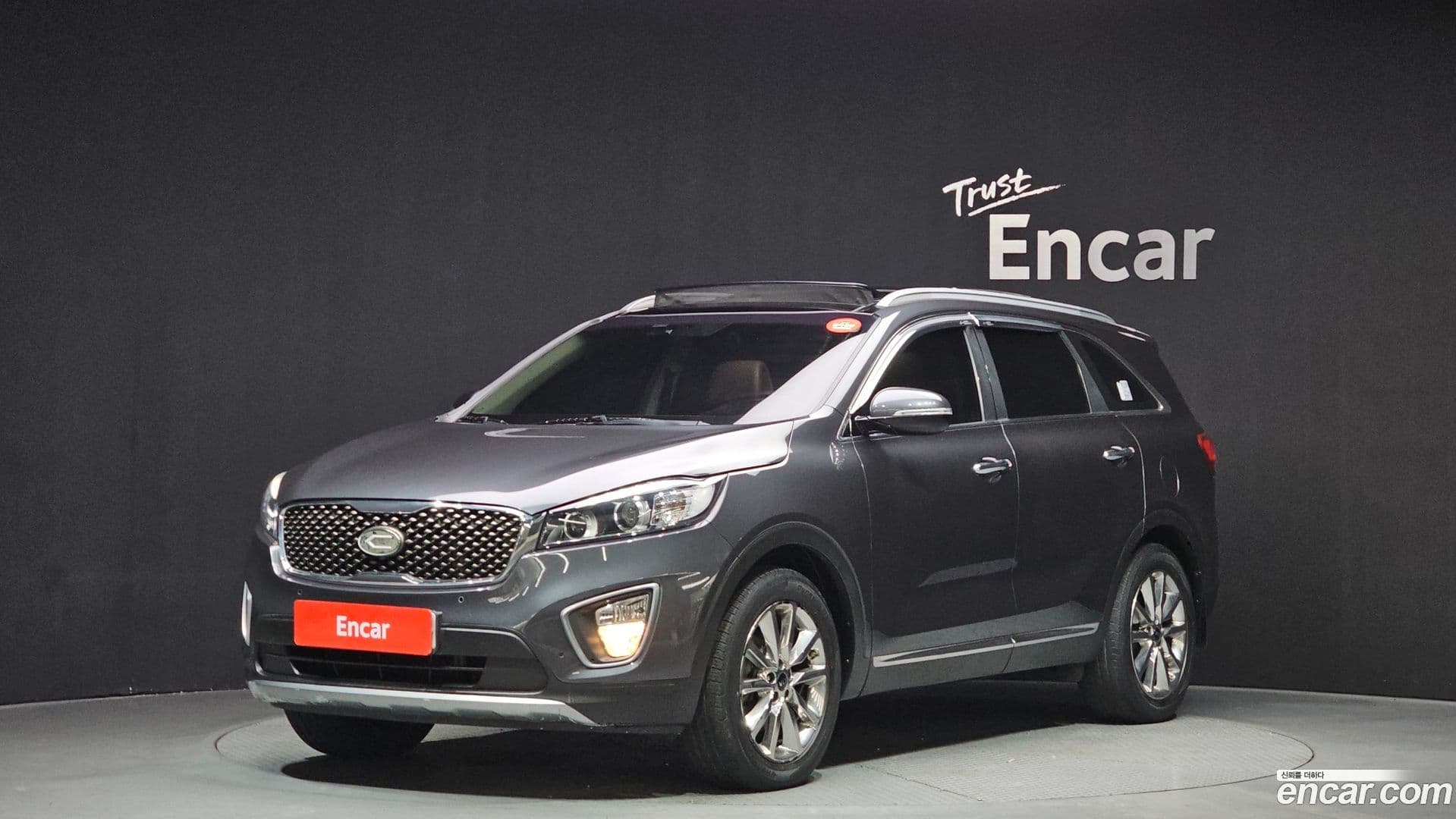 Main__Slider__Photo:Sorento Kia 2015.2-0