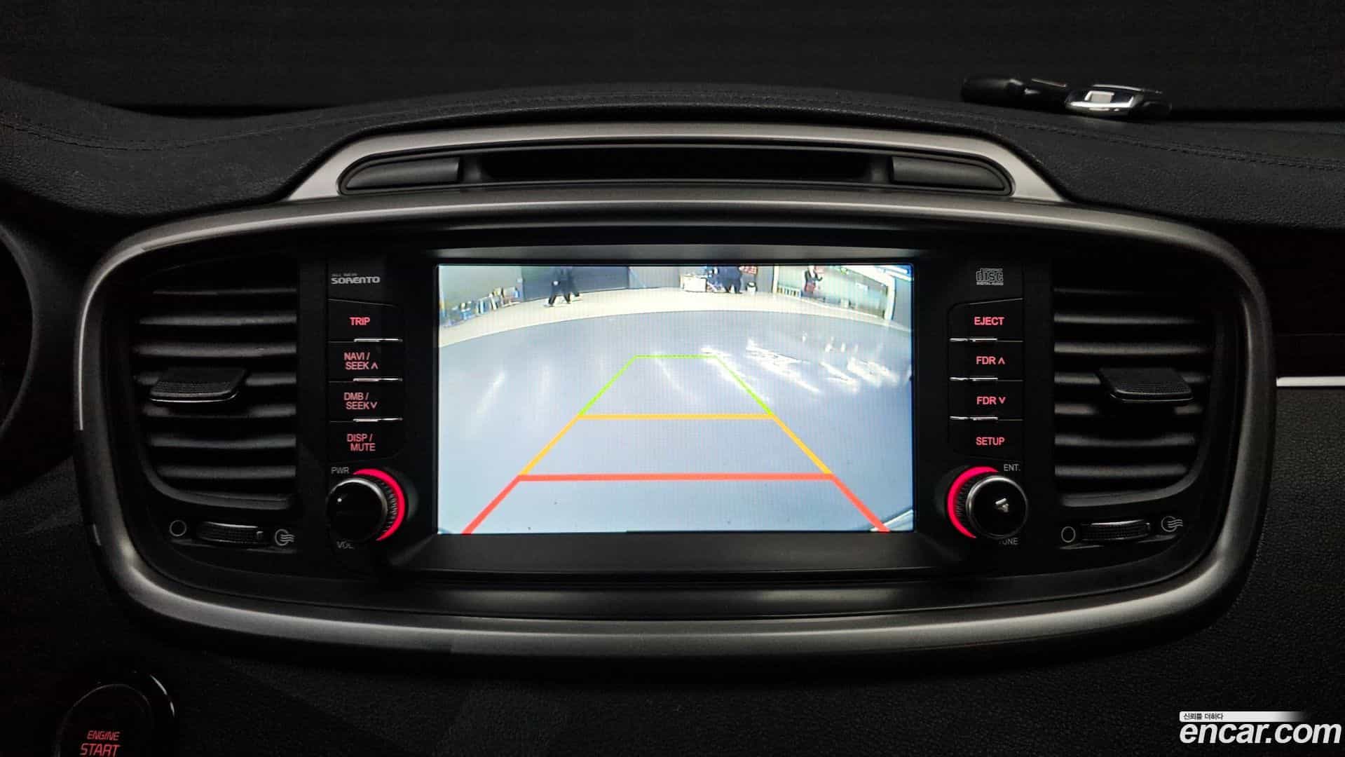 Sorento Kia 2015.2-OPTION-017